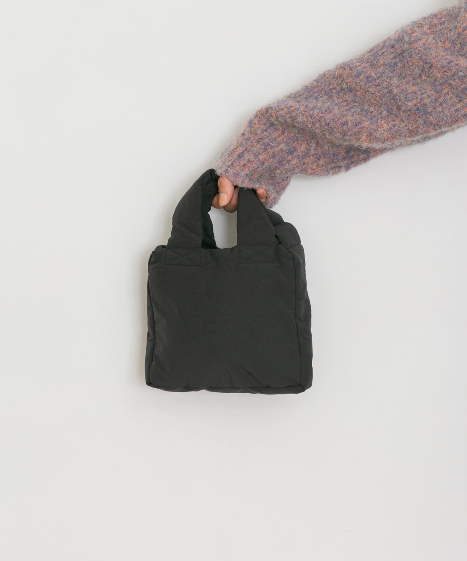パデットショルダーバッグ BLACK FREE