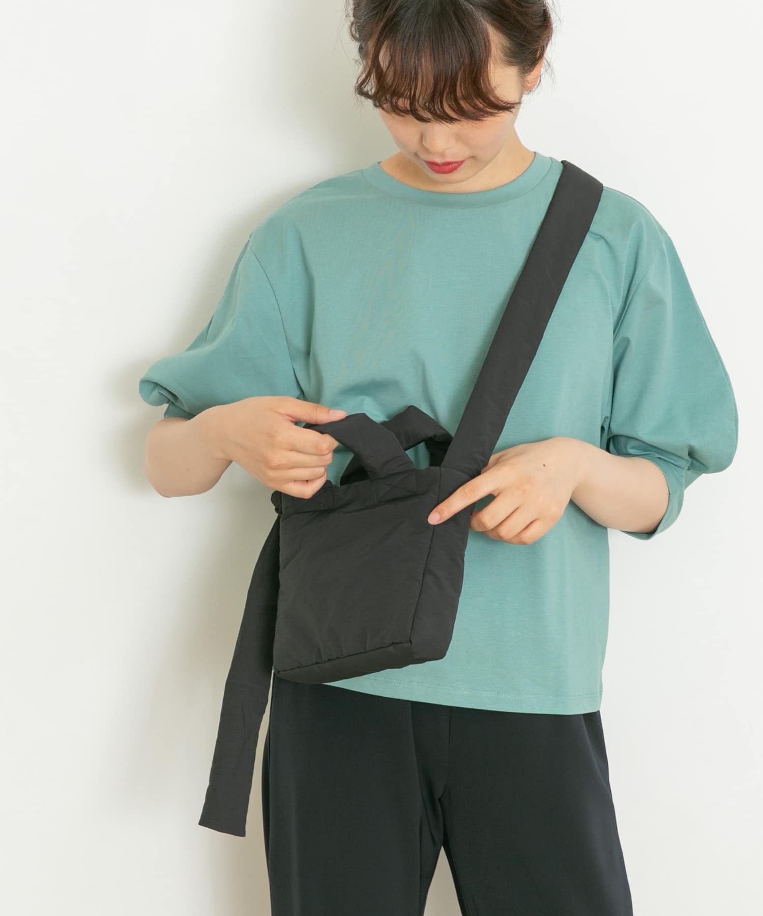 パデットショルダーバッグ BLACK FREE
