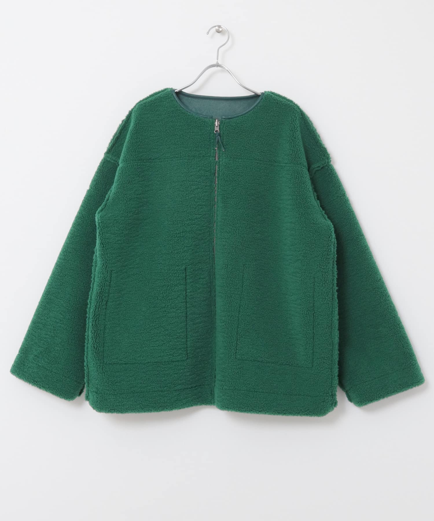 GREEN