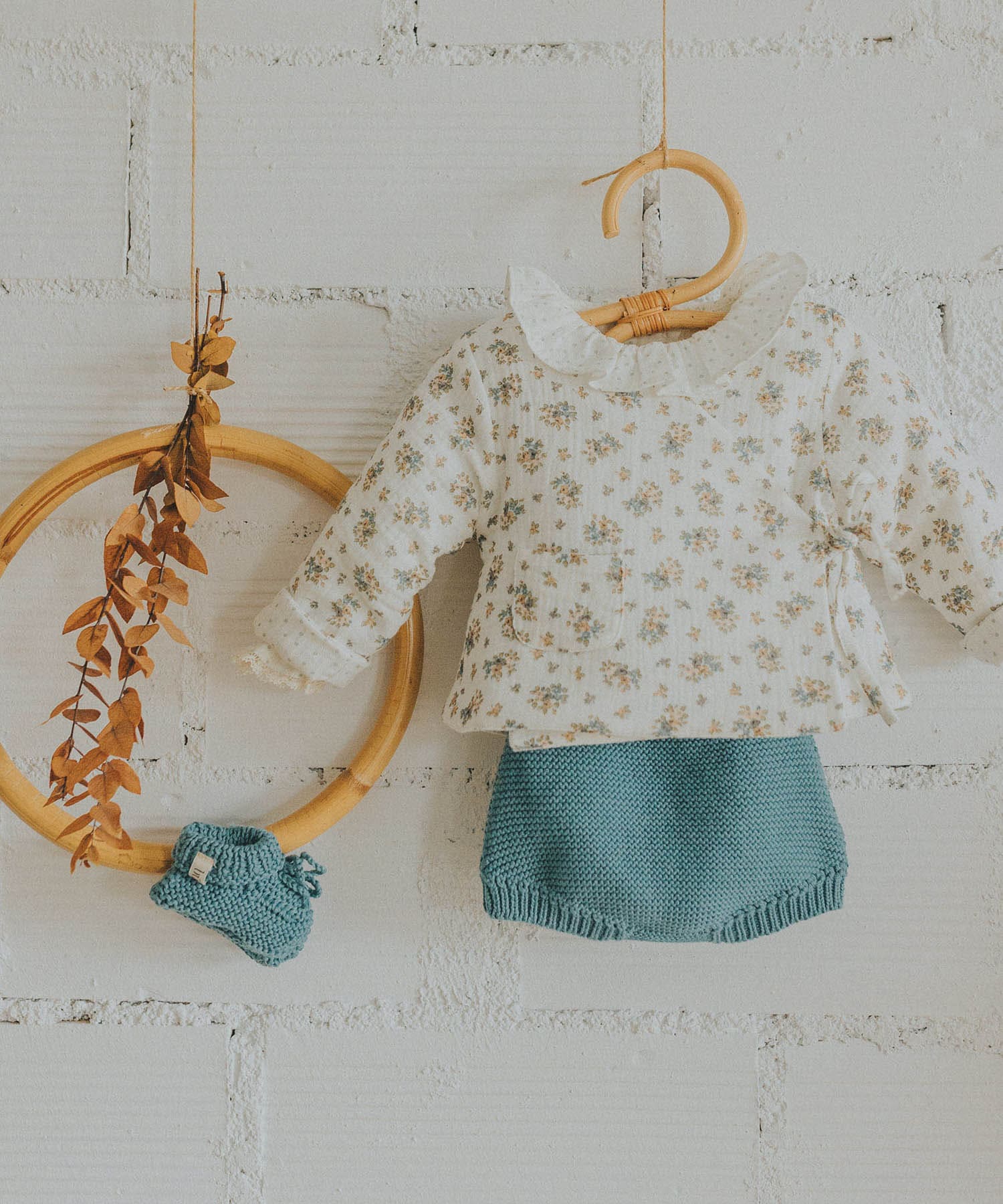 buho　NB KNIT BOOTIES BLUE GARDA S