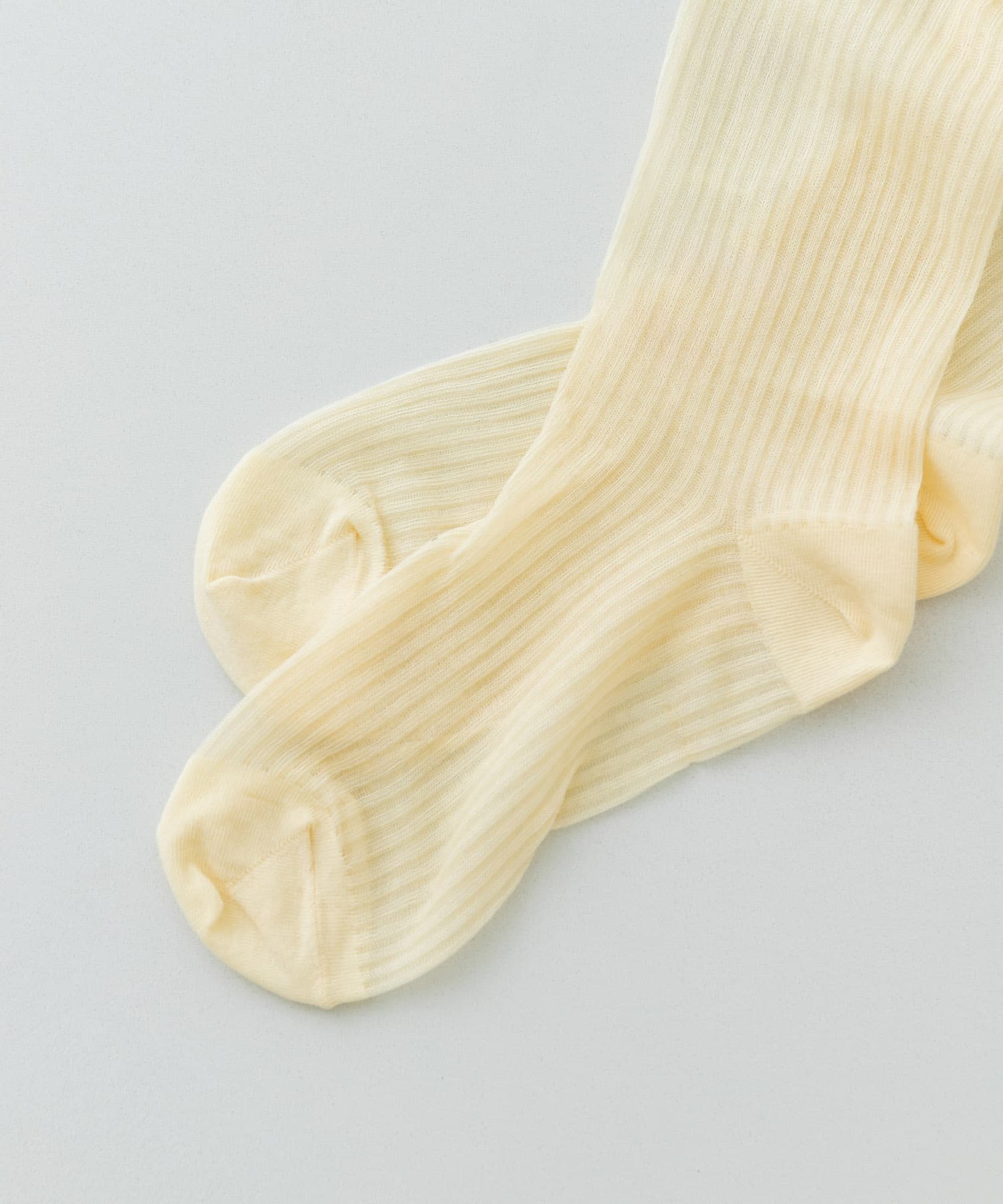 PIEDI NUDI　HARINUKI HIGH SOCKS CREAM -