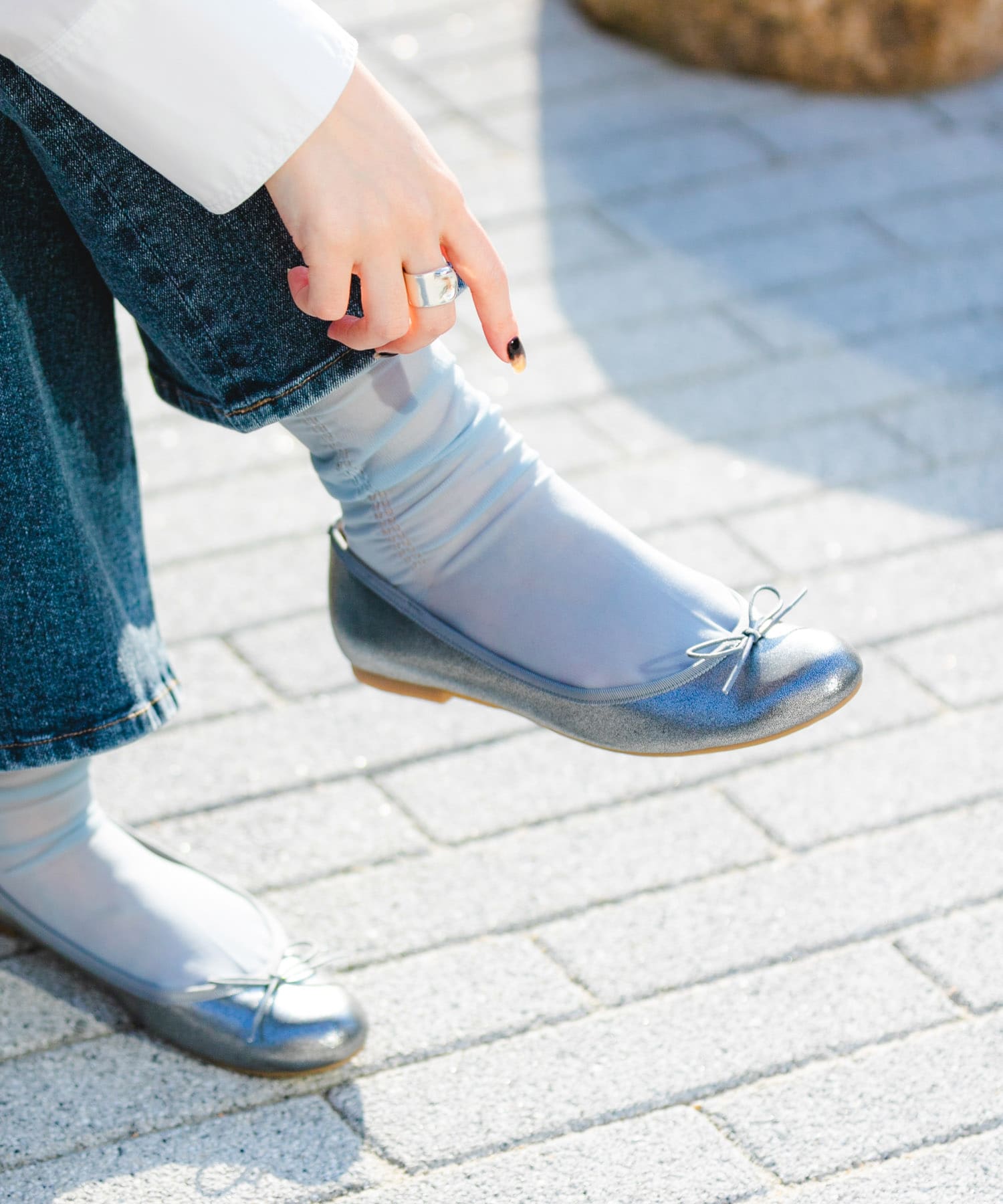 PIEDI NUDI　SHEER TACK SHRINK SOCKS WHITE -