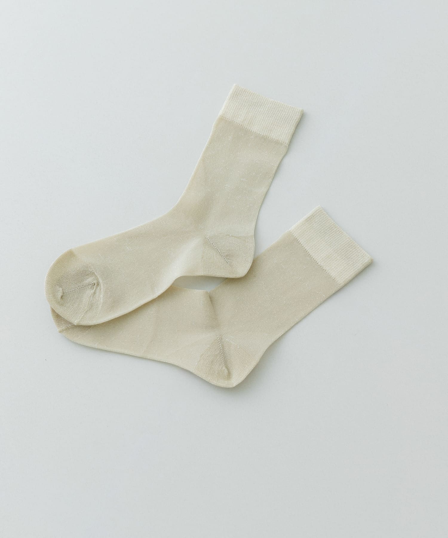 PIEDI NUDI　FINESSA MID SOCKS SILVER -