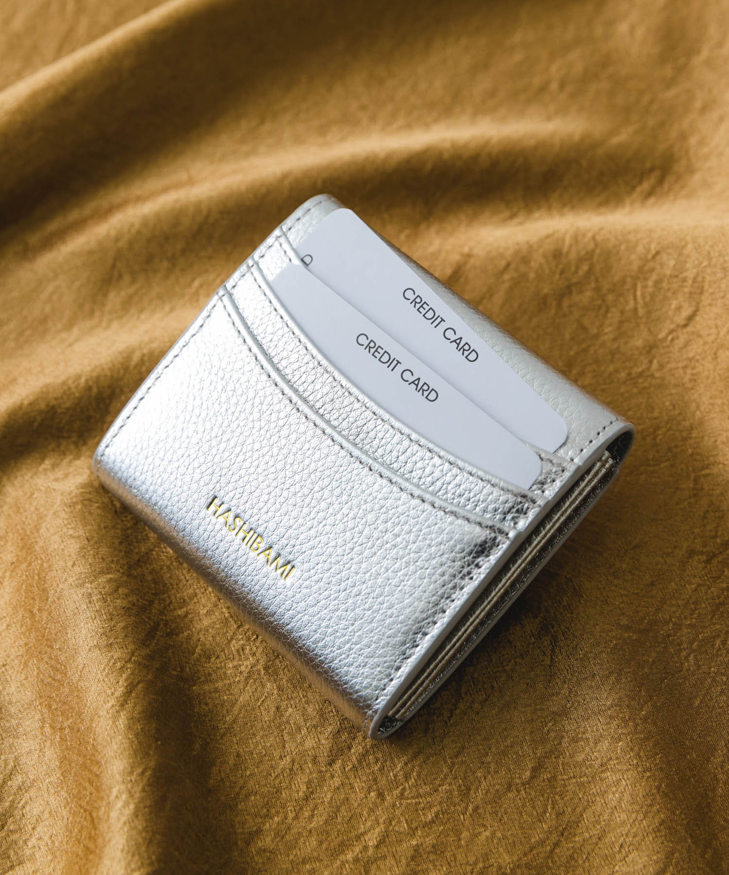 Hashibami　ヒネリカナグスライドウォレット SILVER one