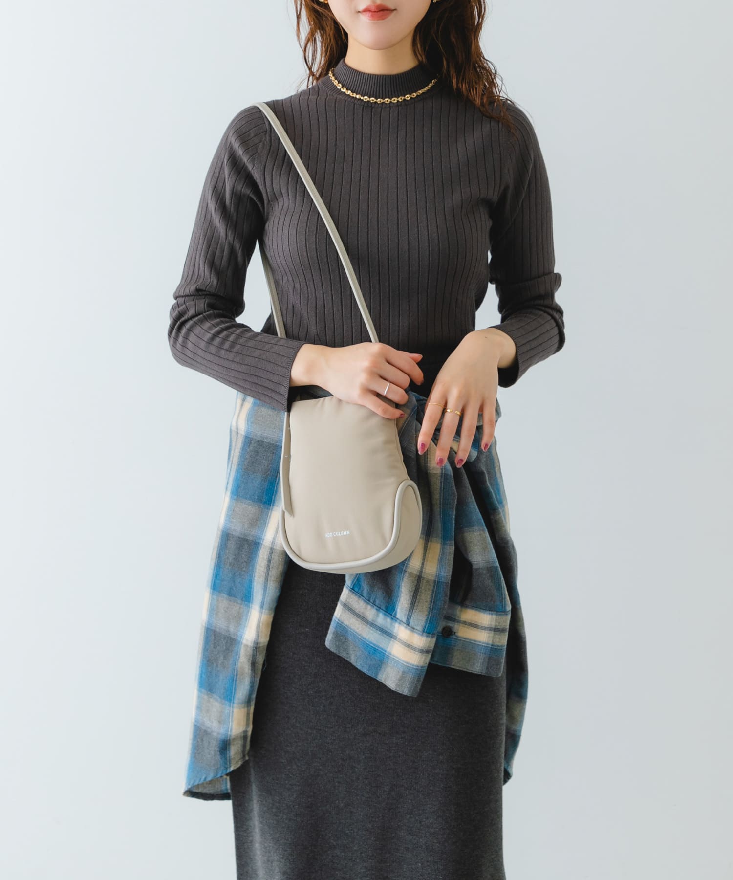 ADD CULUMN　ROLLA POCHETTE FABRIC GREG one