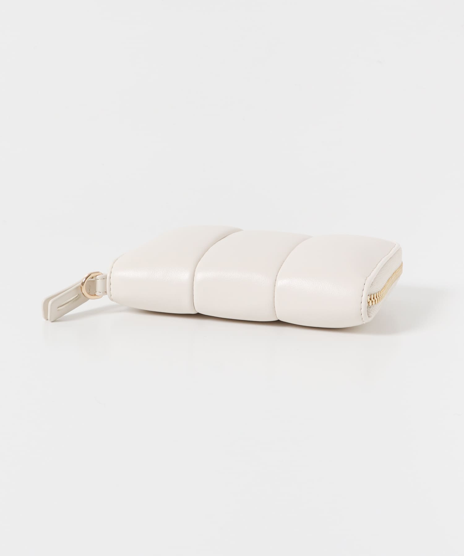 ADD CULUMN　PUFF THREE MULTI WALLET WHITE one