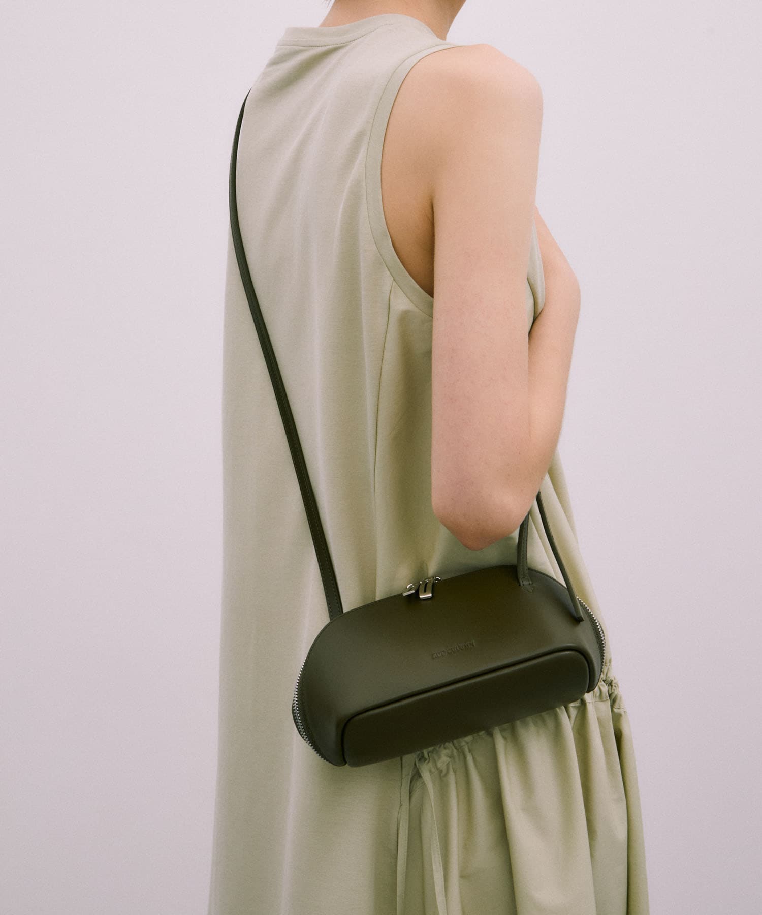 ADD CULUMN　FIGRE POCHETTE