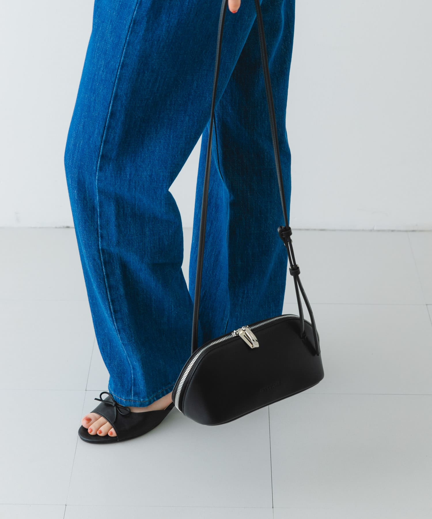 ADD CULUMN　FIGRE POCHETTE BLACK -