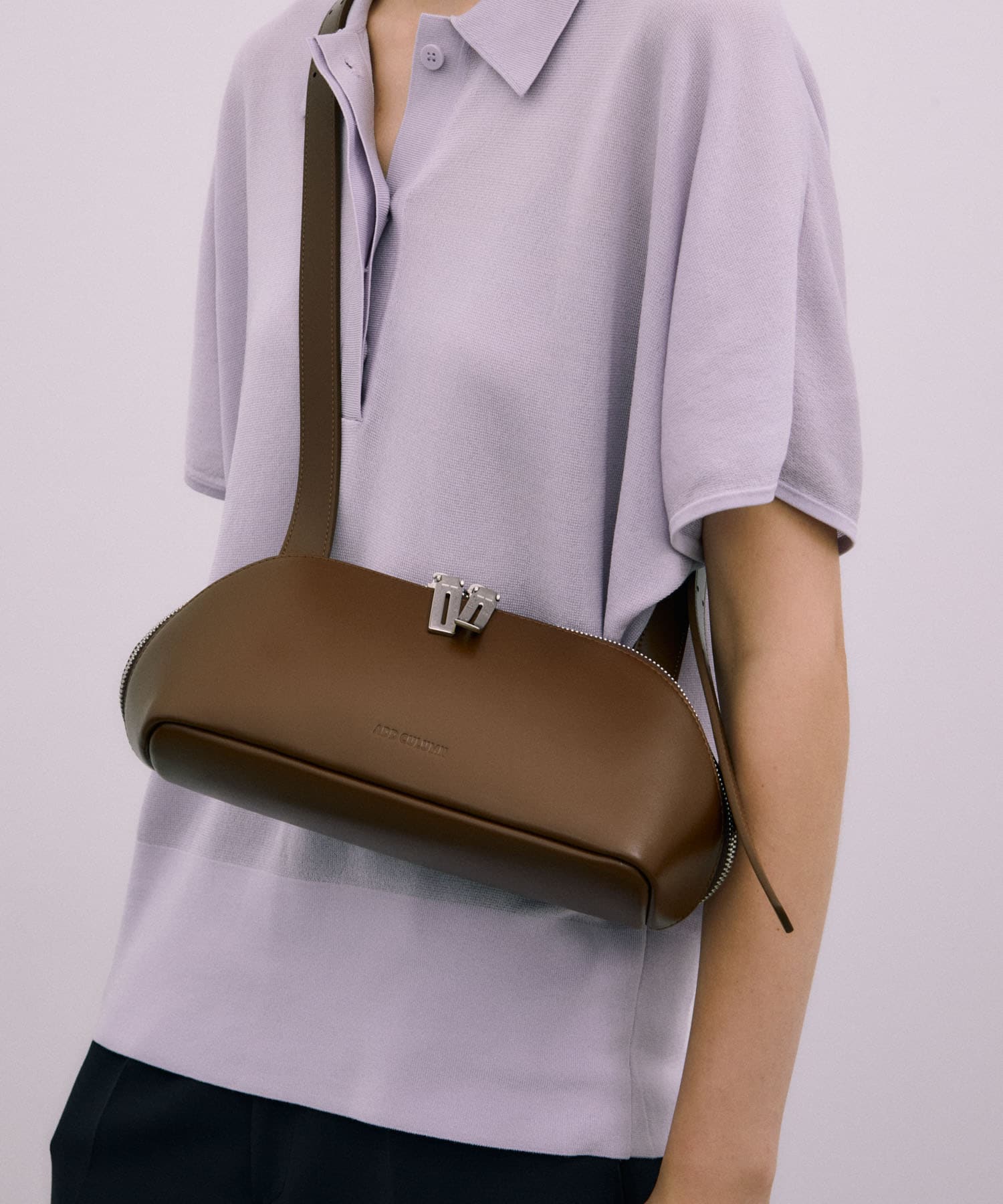 ADD CULUMN　FIGRE BODYBAG BROWN -