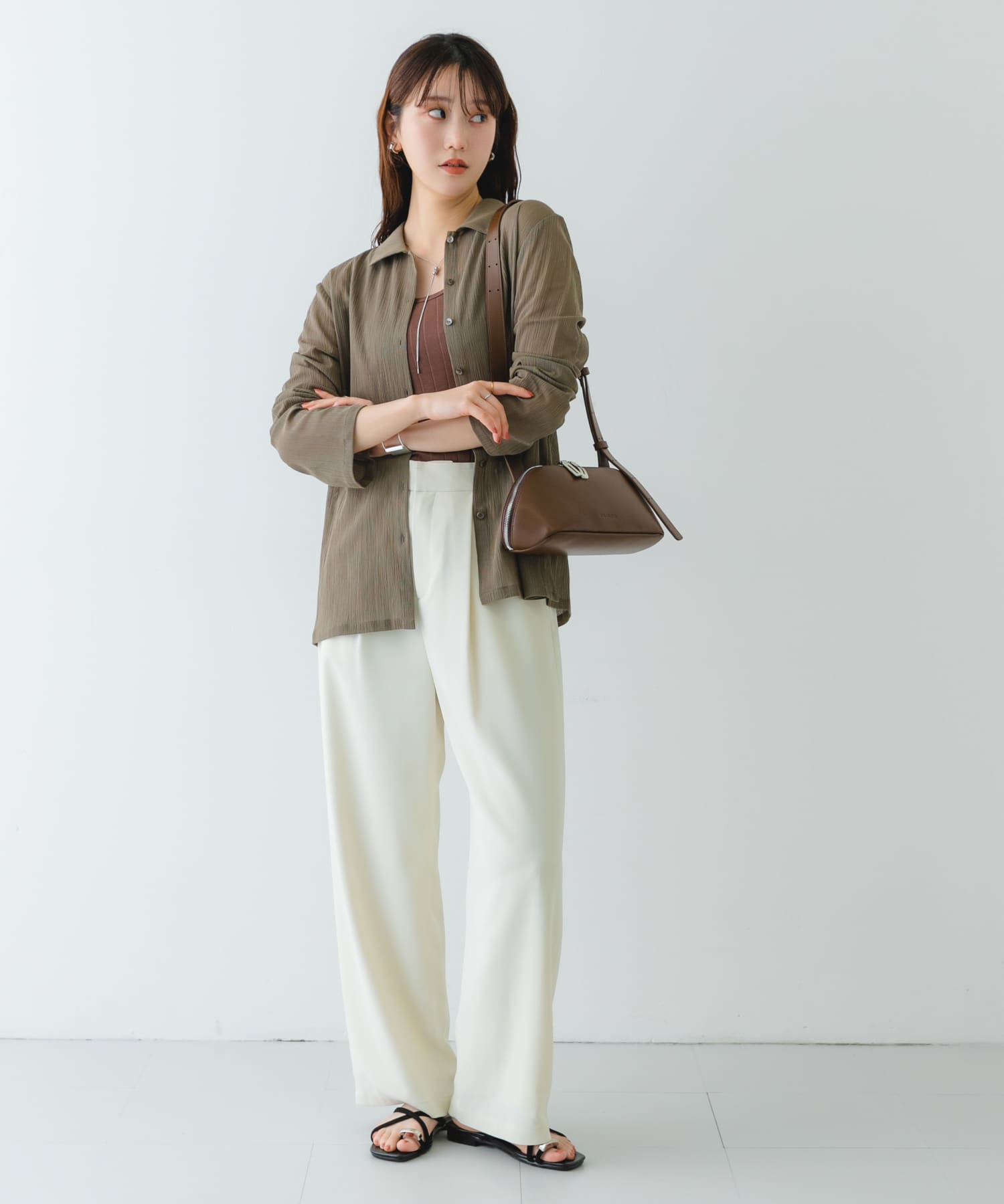 ADD CULUMN　FIGRE BODYBAG BROWN -