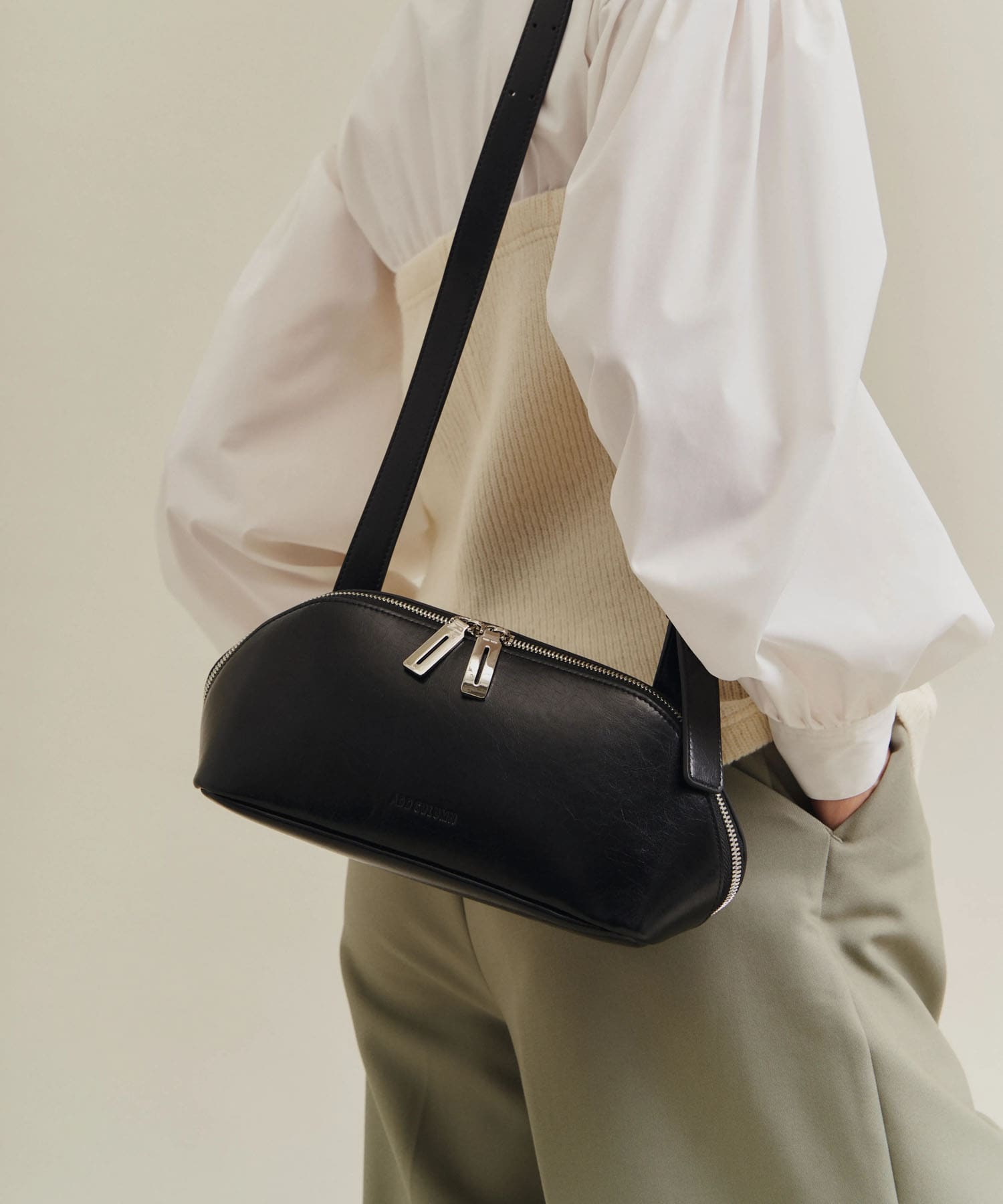 ADD CULUMN　FIGRE BODYBAG BLACK -