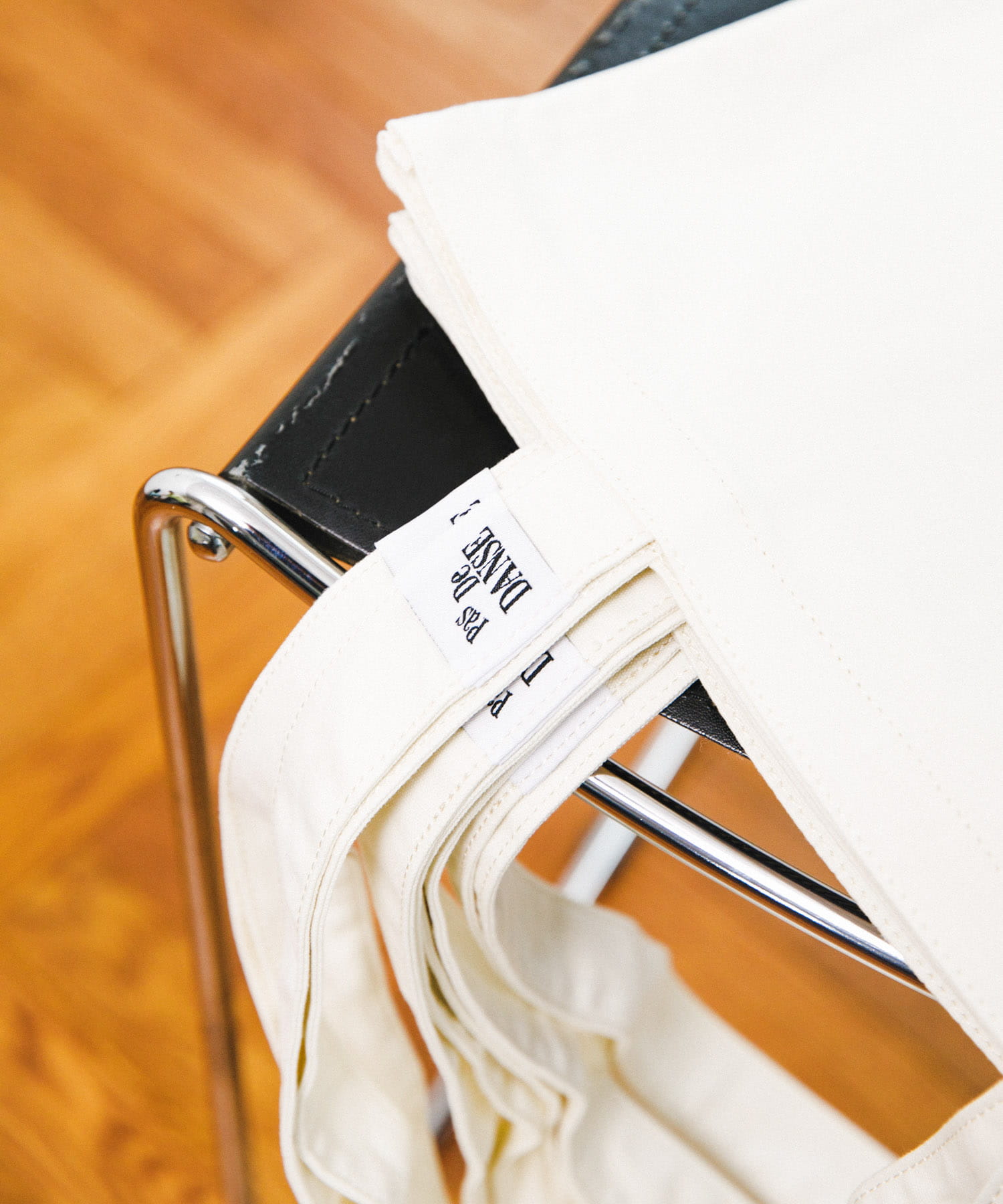 Pas De DANSE　Letter ToteBag OFF -0