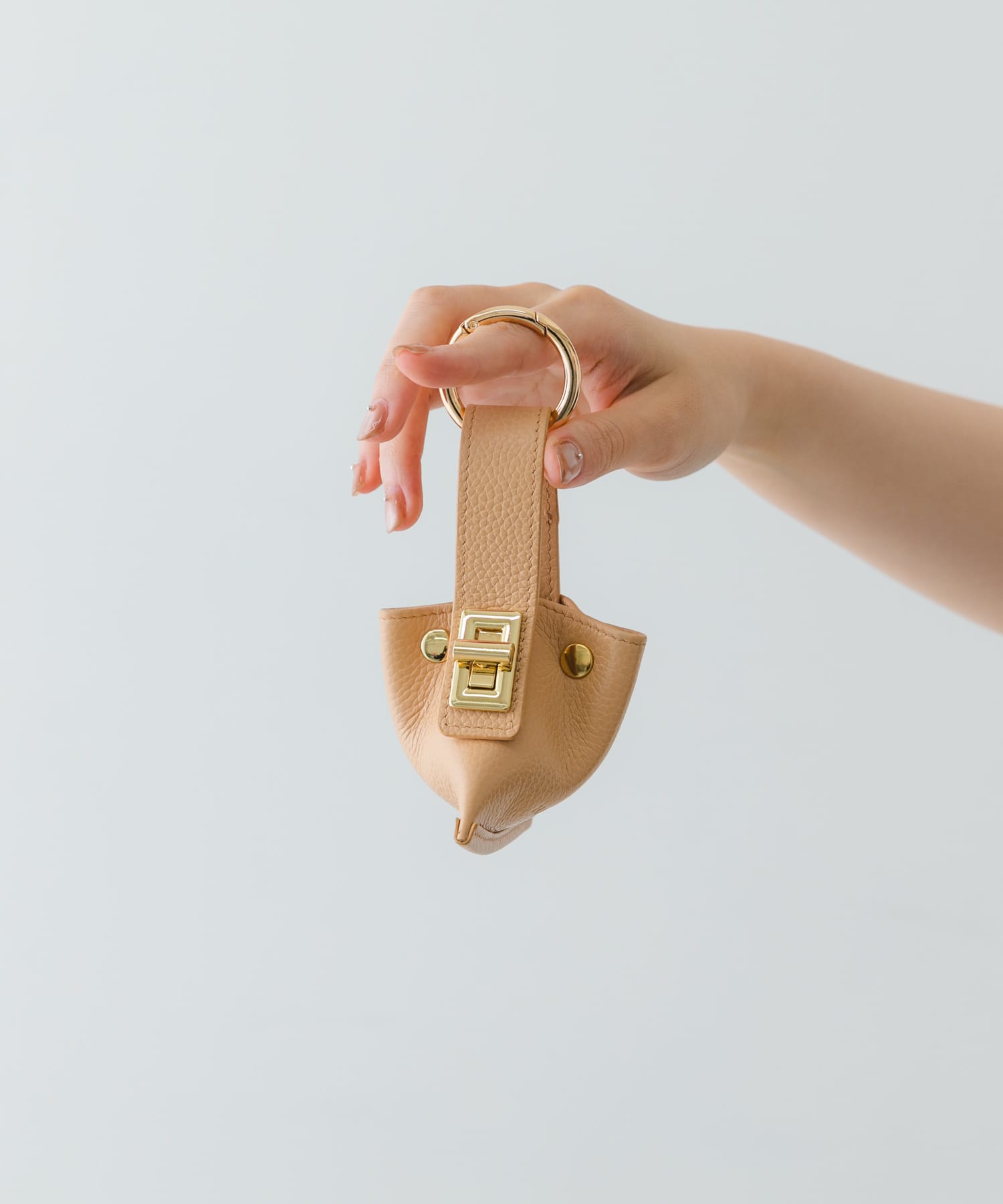 Hashibami　トライアングルキーチャーム ANZU one