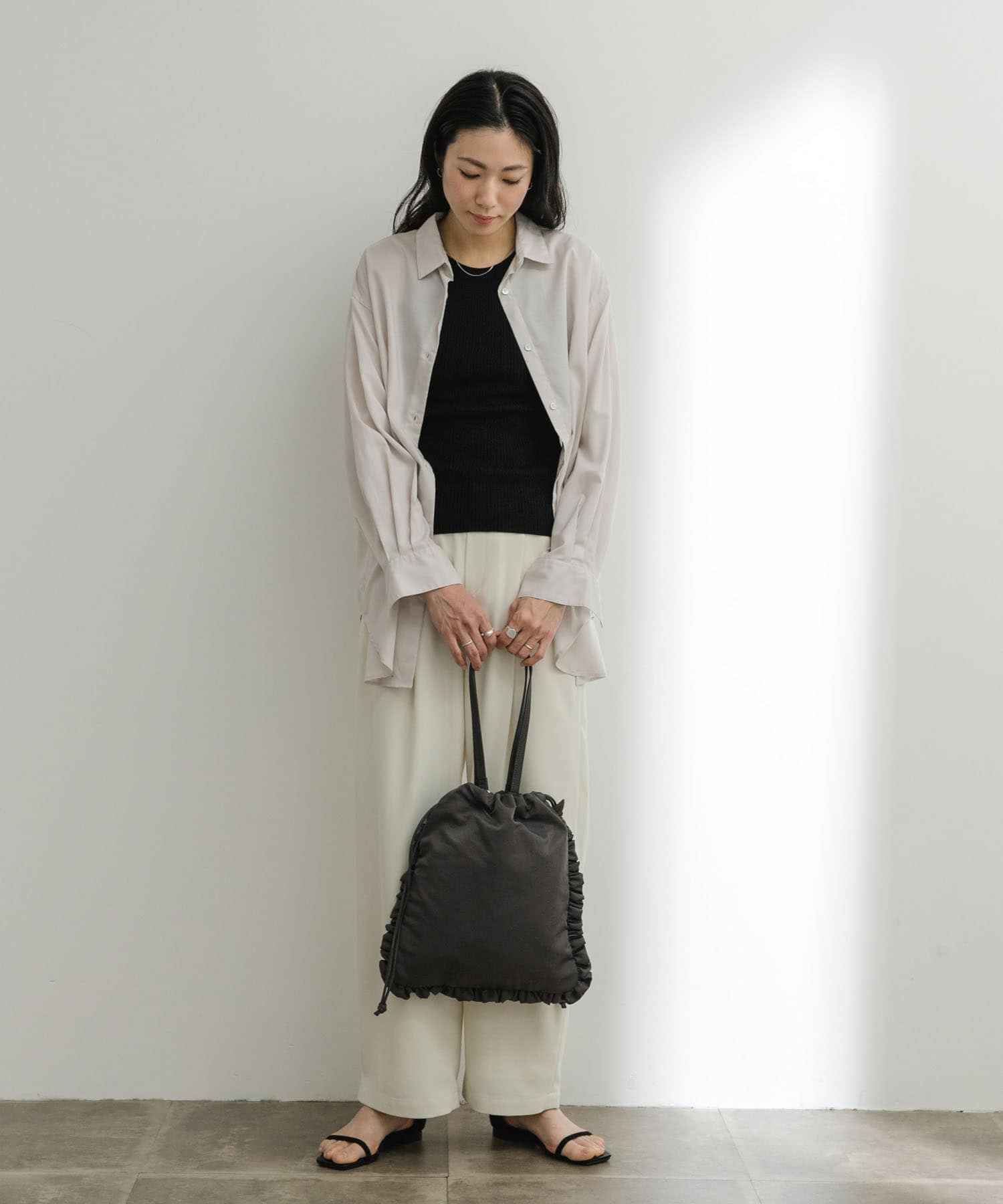 hun RODESKO　Frill 2WAYフリル巾着トートバッグ GRAY one
