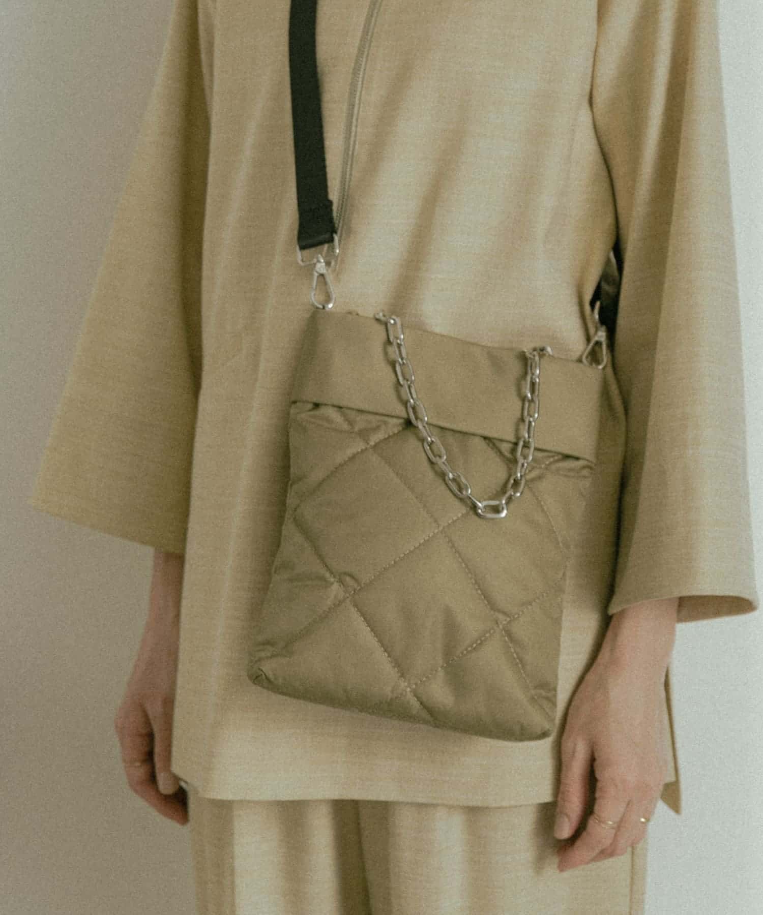 hun RODESKO　Quilting mini キルティングチェーン2wayショルダーバッグ L.KHAKI one