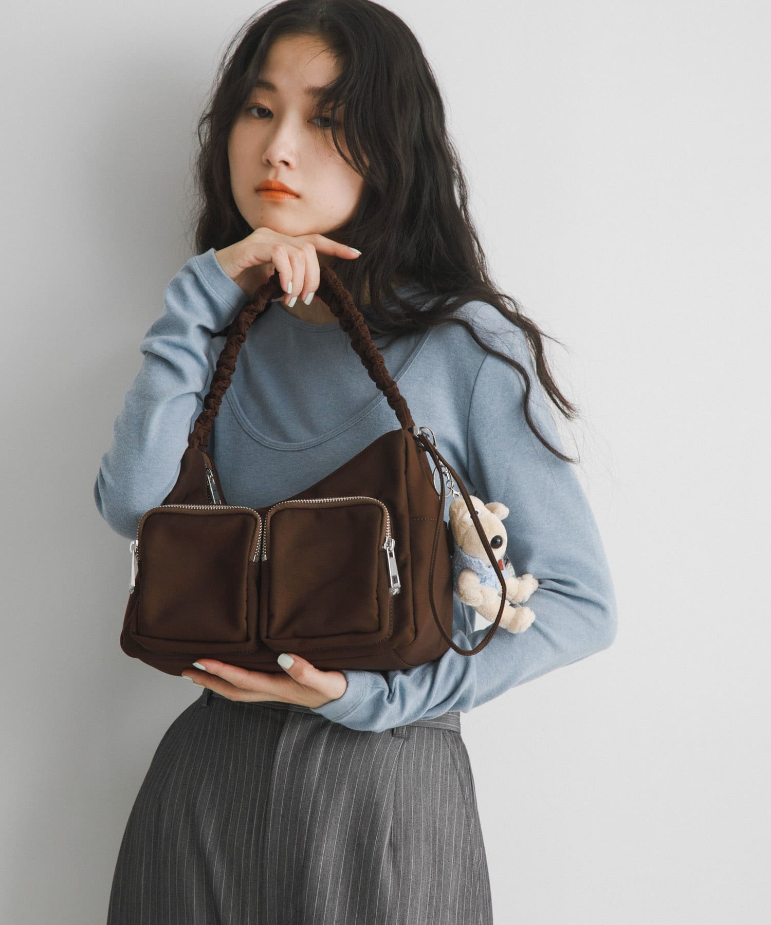 hun RODE SKO　Gather pocket BROWN one