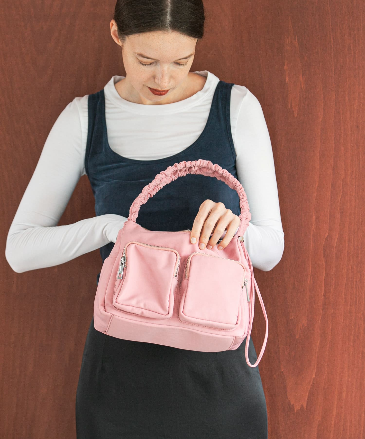 hun RODE SKO　Gather pocket ROSE one
