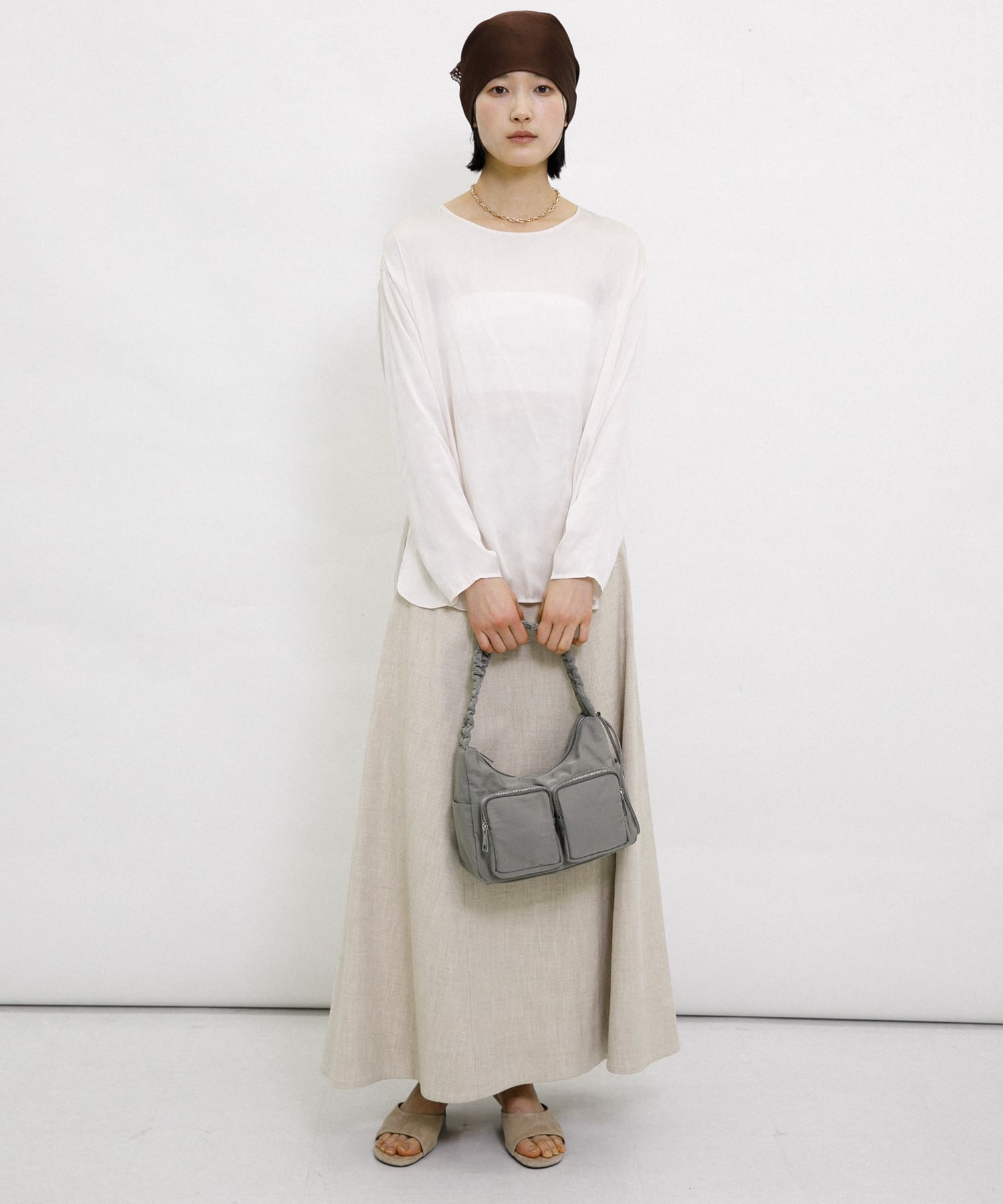 hun RODESKO　Gather pocket GRAY one