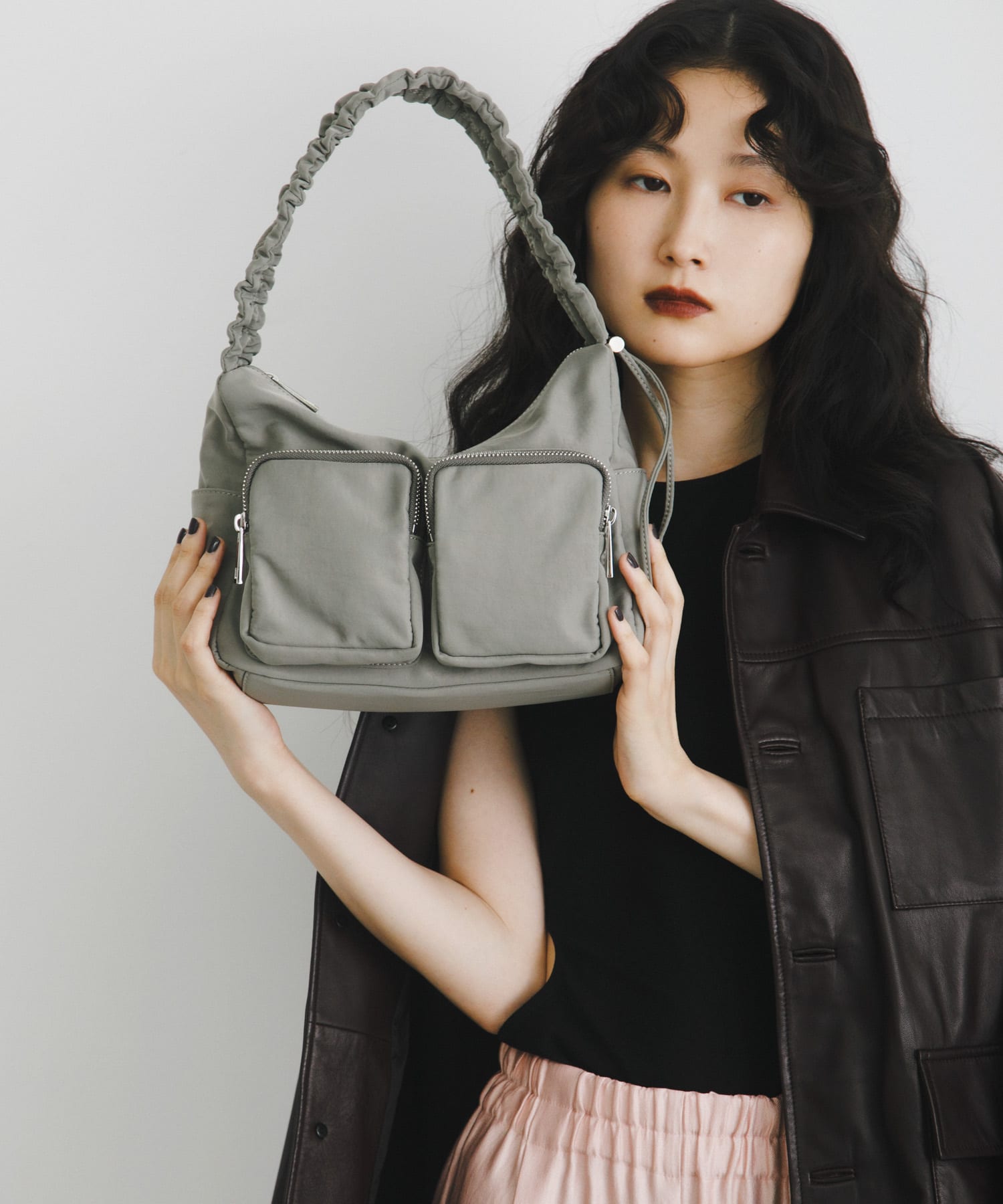 hun RODESKO　Gather pocket GRAY one