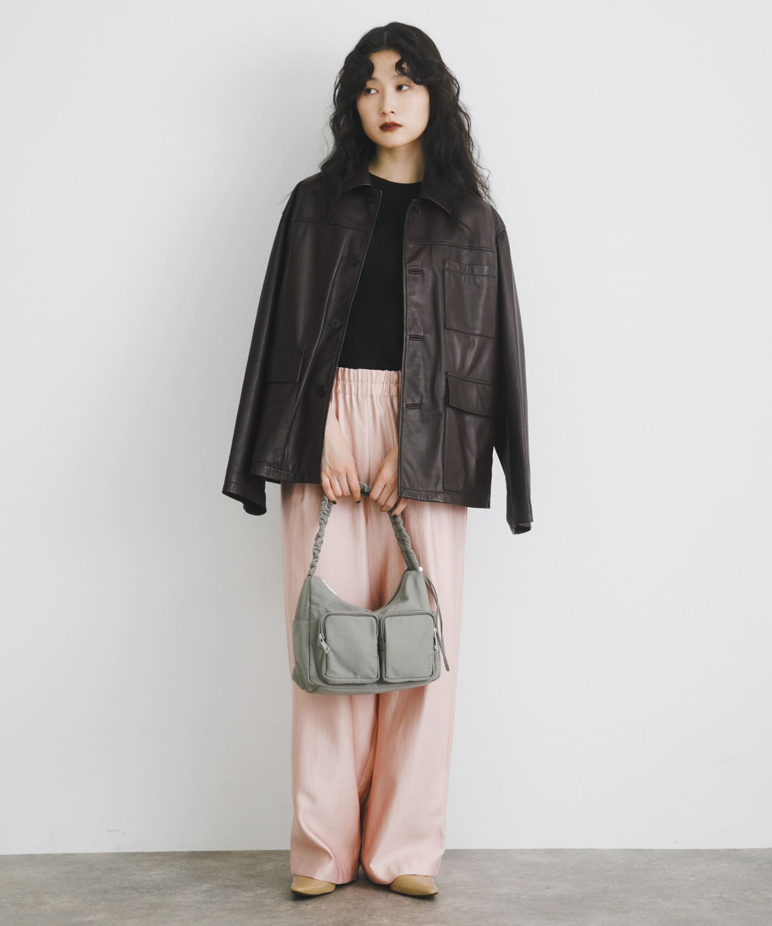 hun RODESKO　Gather pocket GRAY one