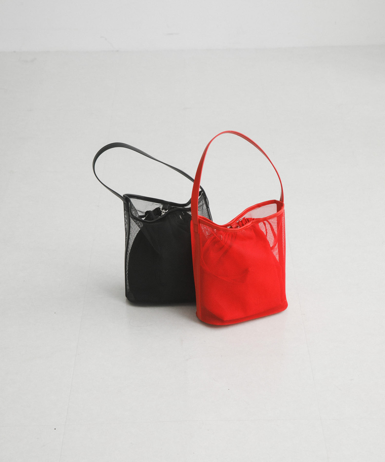 hun RODE SKO　Tulle Set LIP one