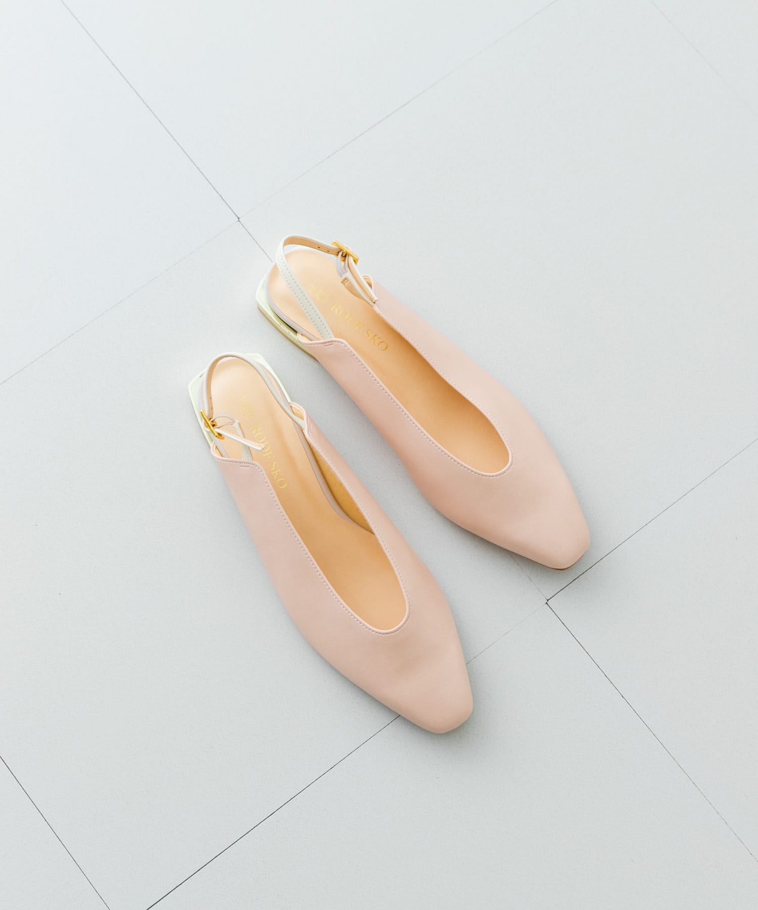 『MADE IN JAPAN』NEDKE バックストラップパンプス