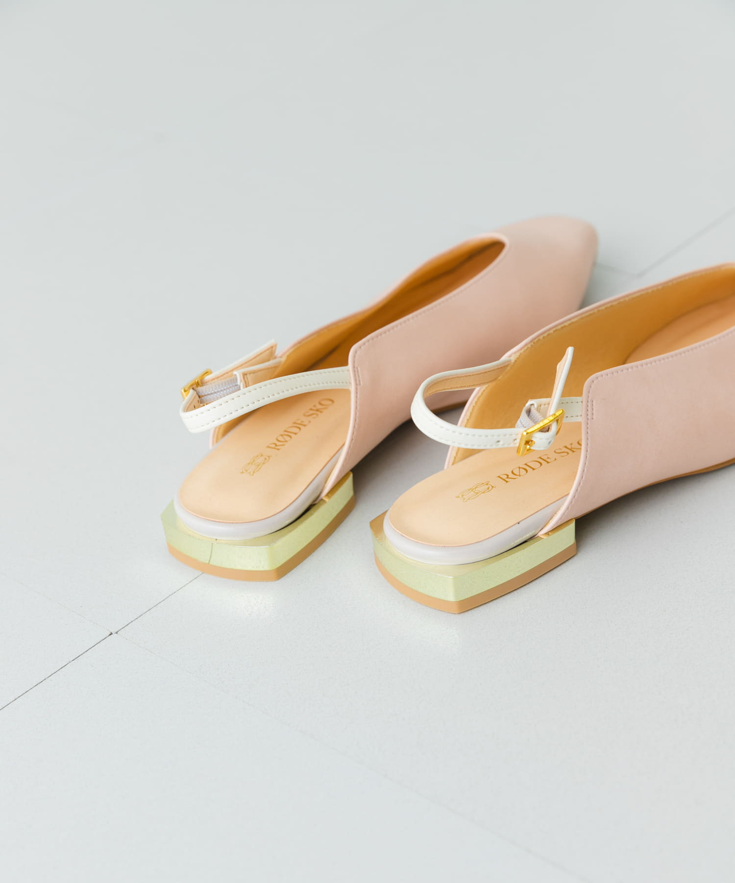 『MADE IN JAPAN』NEDKE バックストラップパンプス PINK 36
