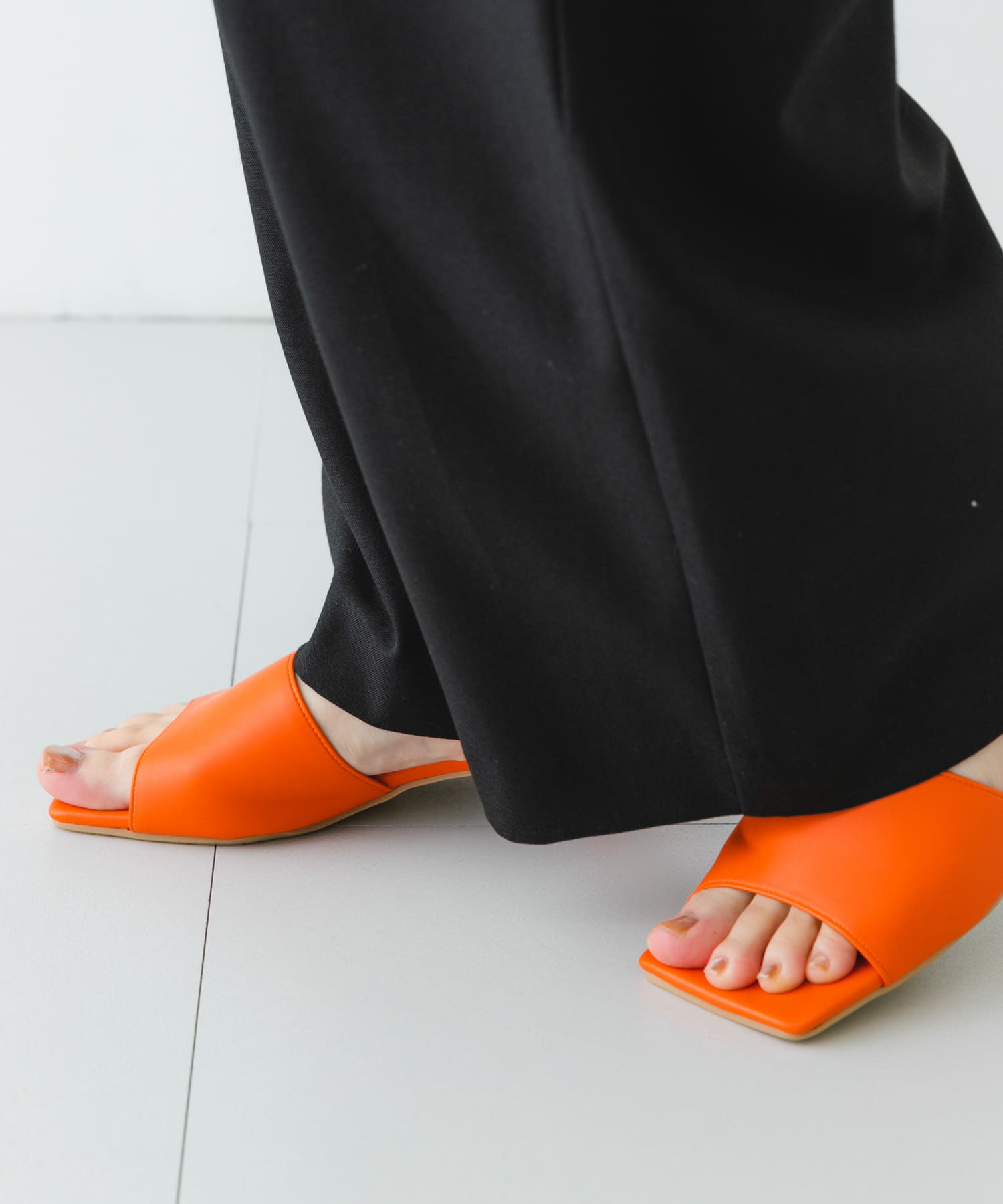 『MADE IN JAPAN』スクエアミュール ORANGE 37