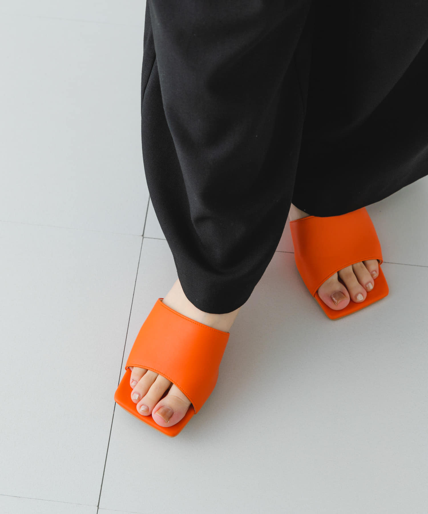 『MADE IN JAPAN』スクエアミュール ORANGE 37