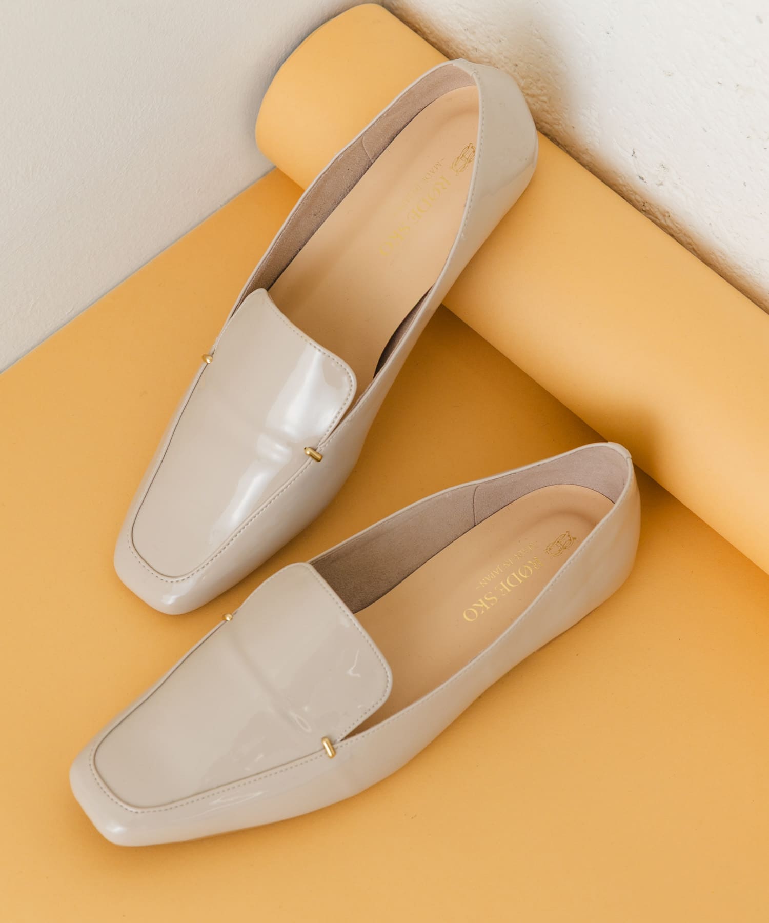 『MADE IN JAPAN』スクエアトゥプチメタルローファー