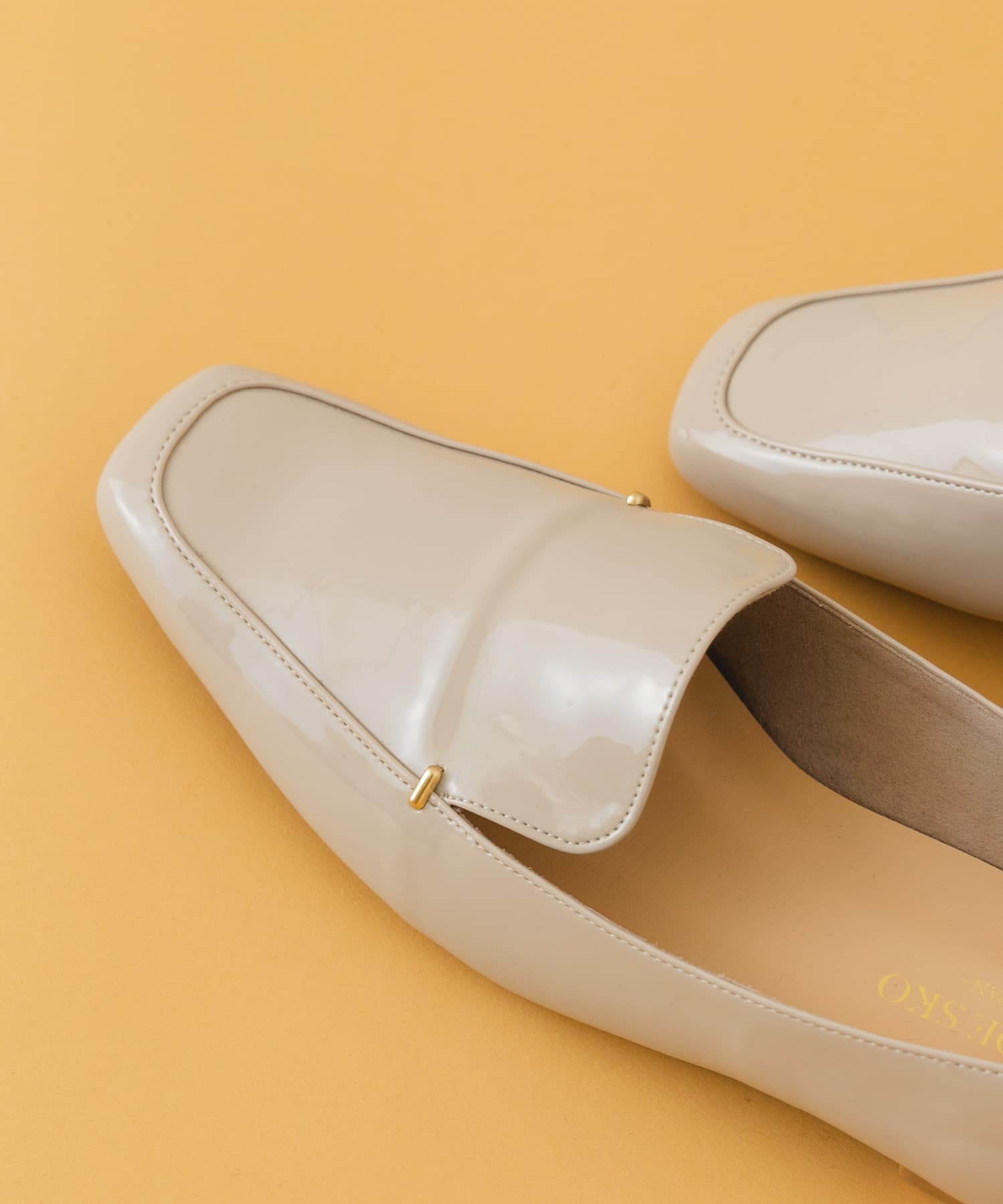 『MADE IN JAPAN』スクエアトゥプチメタルローファー GRAY/E 37