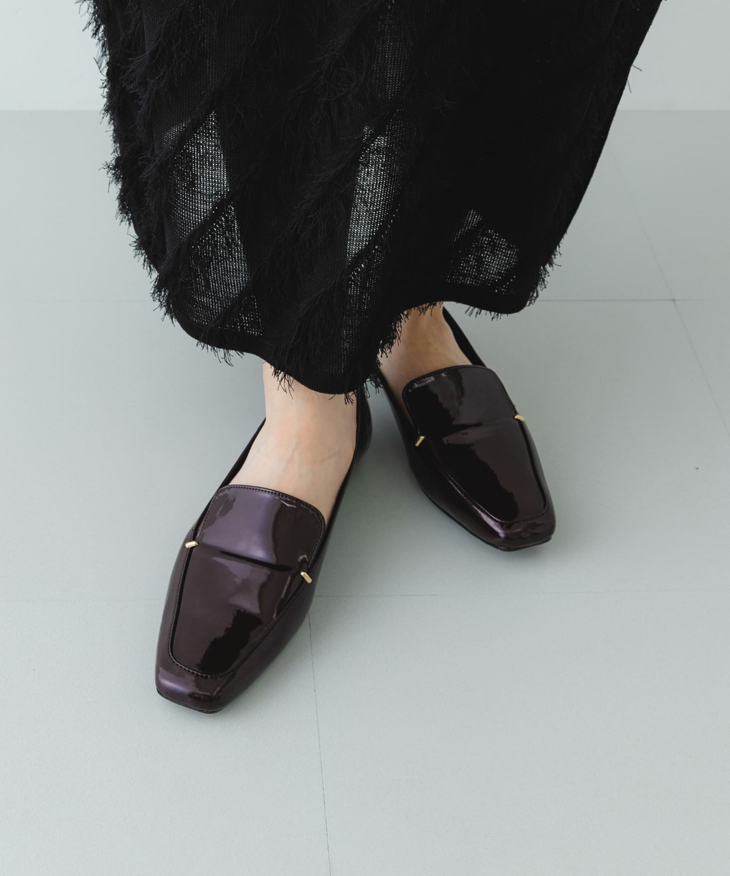 BROWN/E