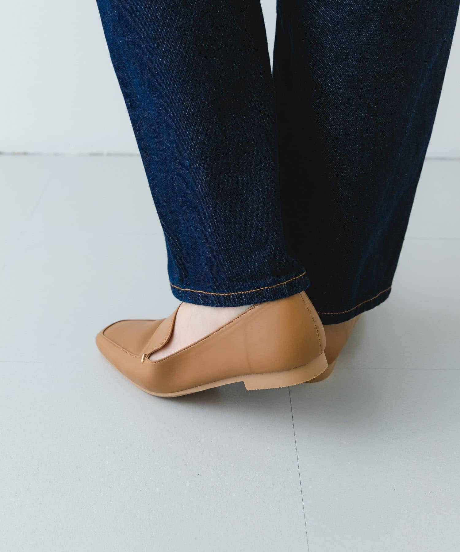 『MADE IN JAPAN』スクエアトゥプチメタルローファー MILK TEA 36