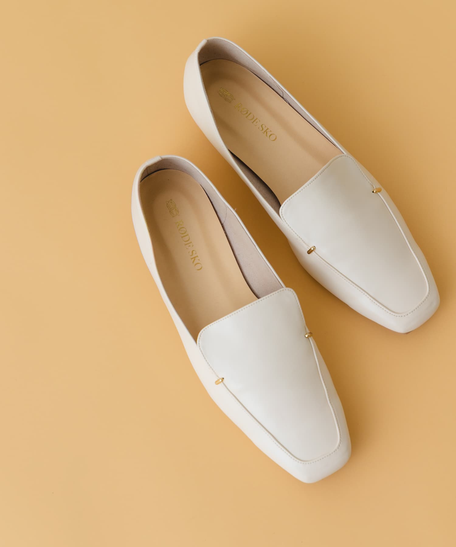 『MADE IN JAPAN』スクエアトゥプチメタルローファー OFF WHITE 36