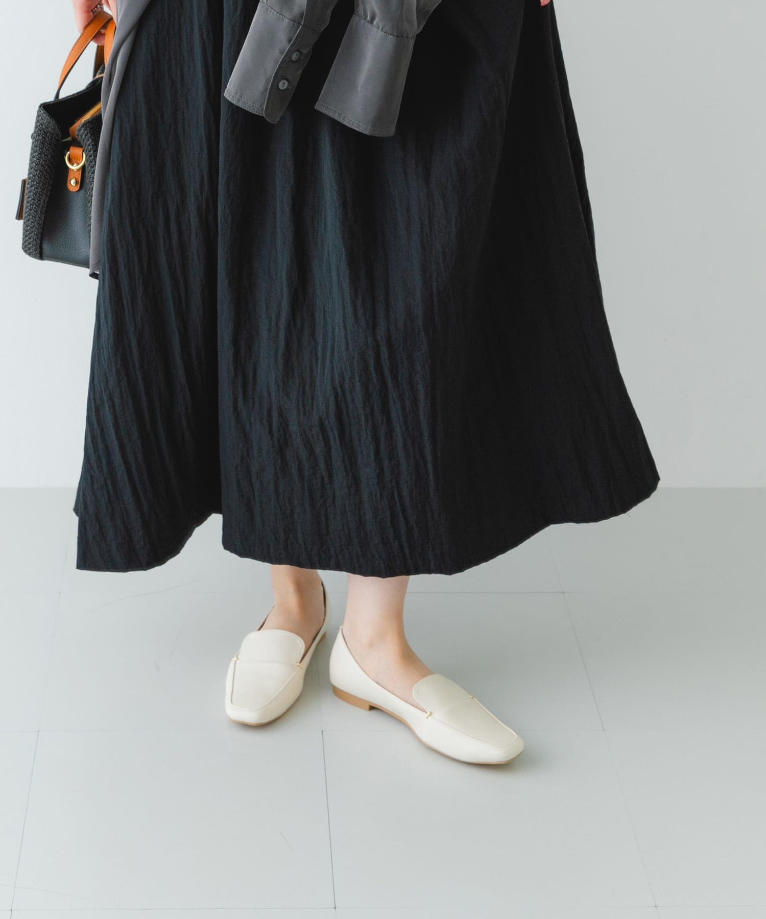 『MADE IN JAPAN』スクエアトゥプチメタルローファー OFF WHITE 36