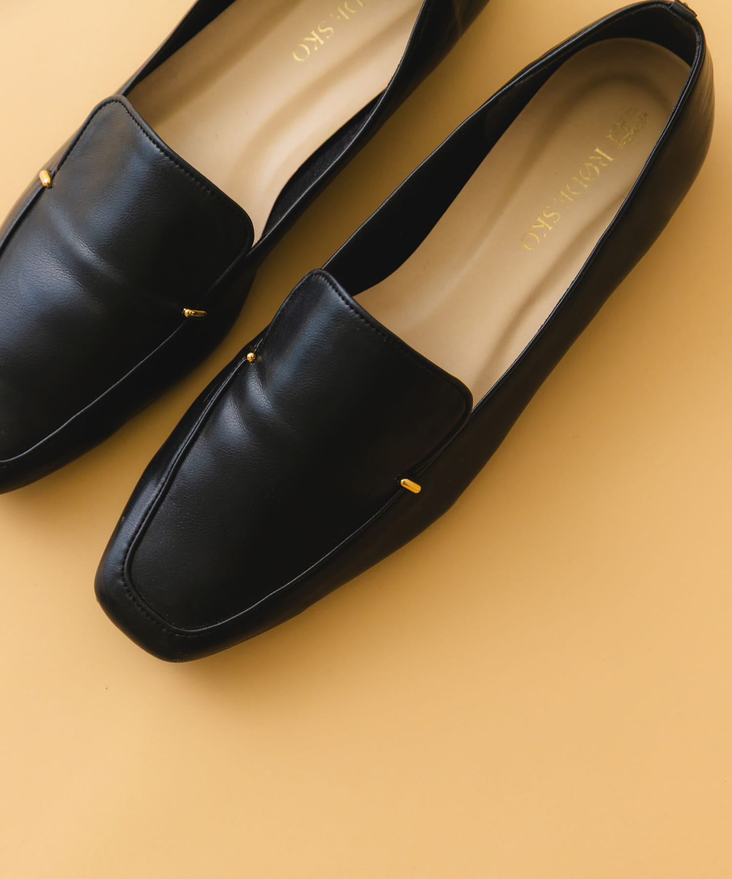 MADE IN JAPAN』スクエアトゥプチメタルローファー(36 BLACK/E