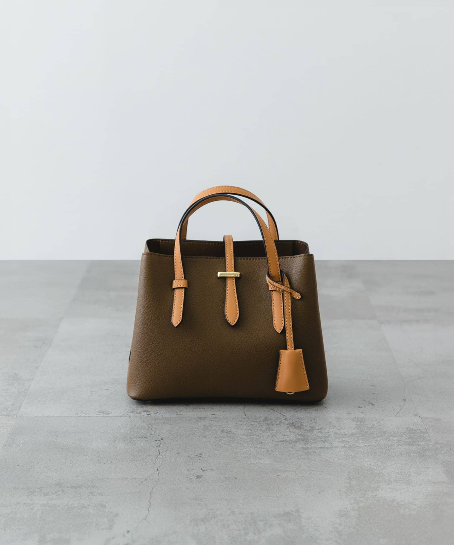 チャーム付ミニバッグ『Ssize』