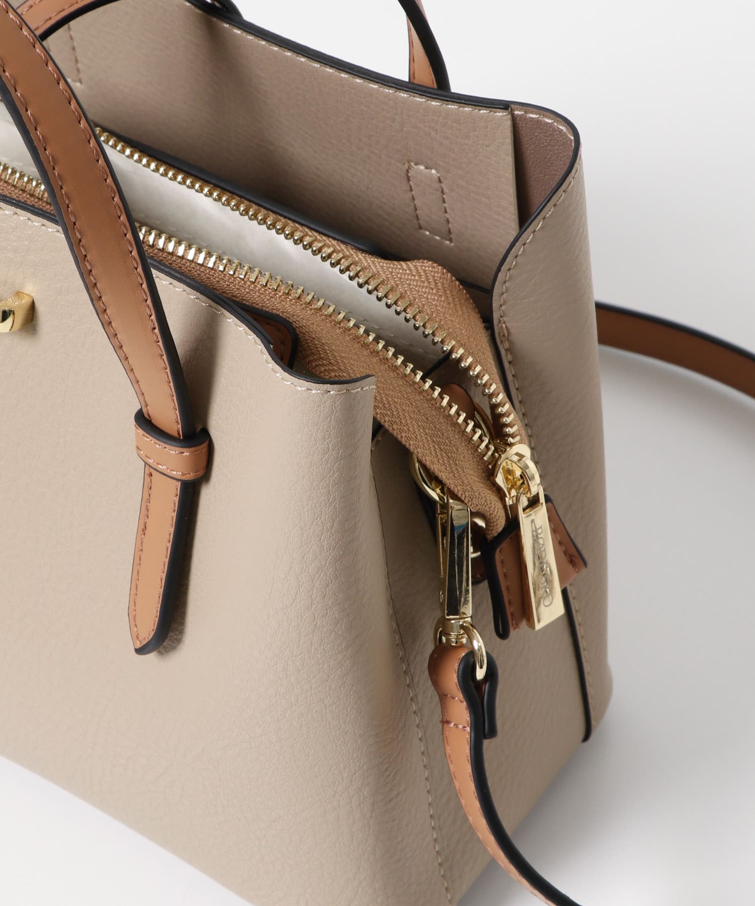 チャーム付ミニバッグ『Ssize』 SAND BEIGE one