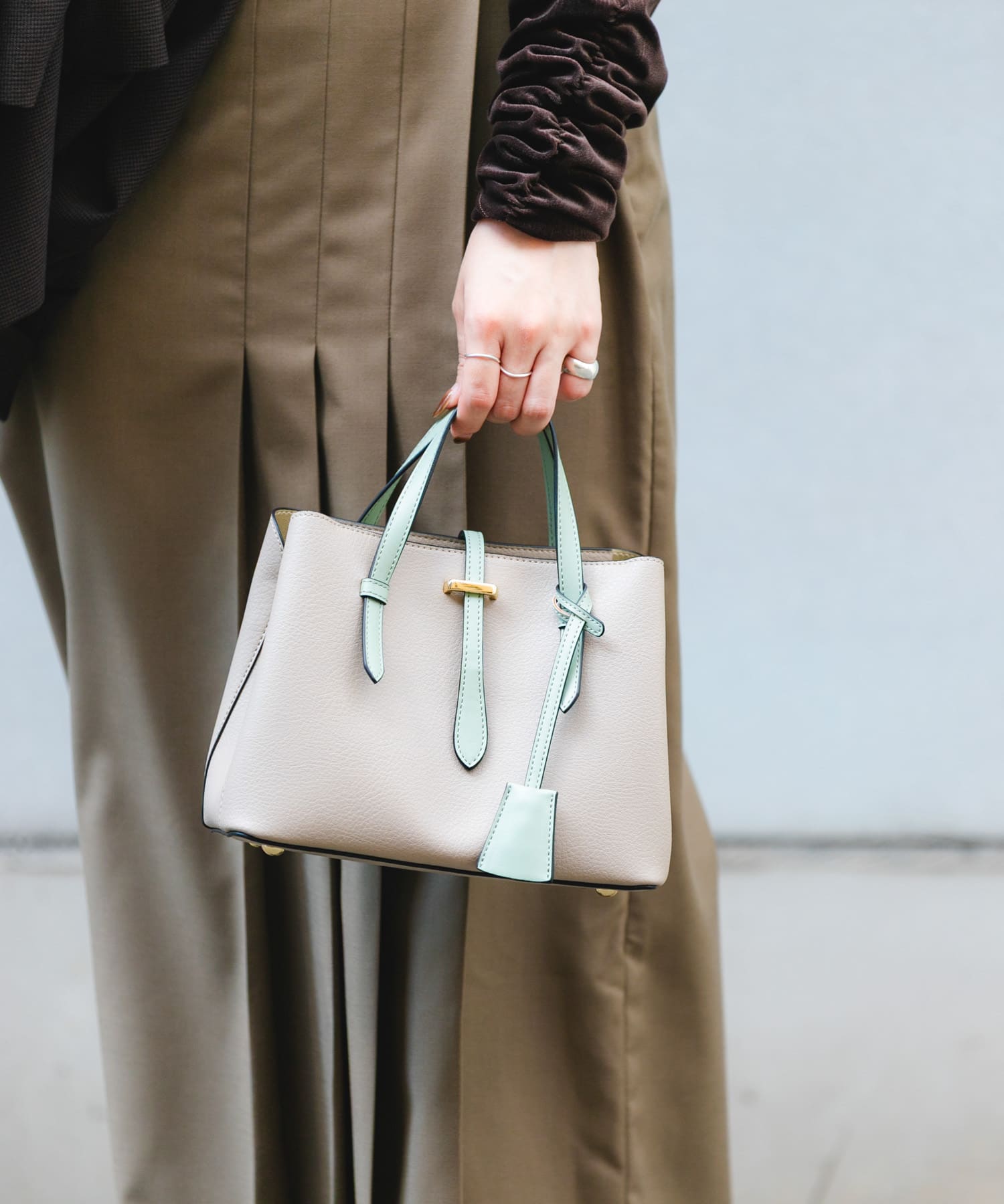 チャーム付ミニバッグ『Ssize』 MINT one