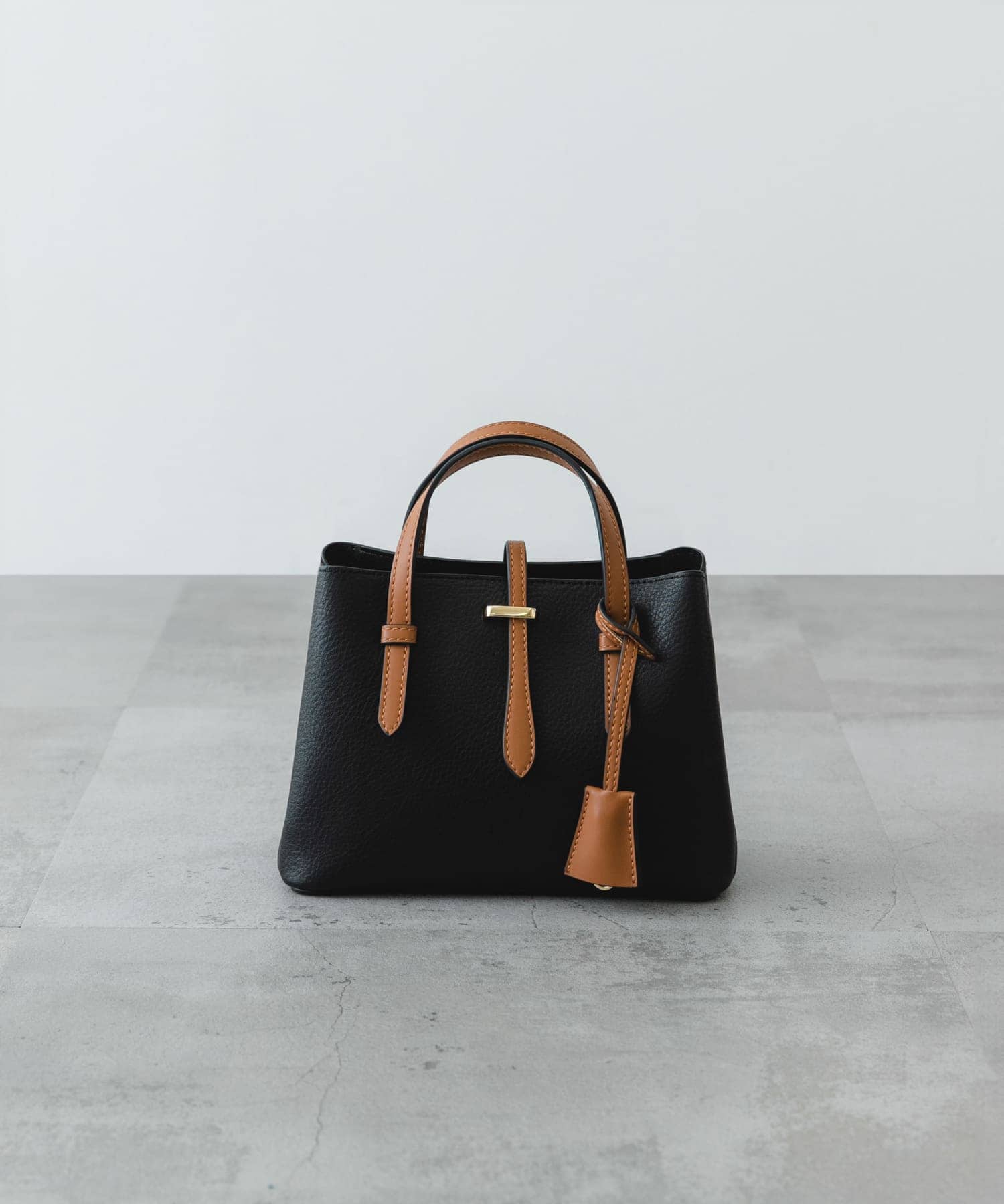 チャーム付ミニバッグ『Ssize』