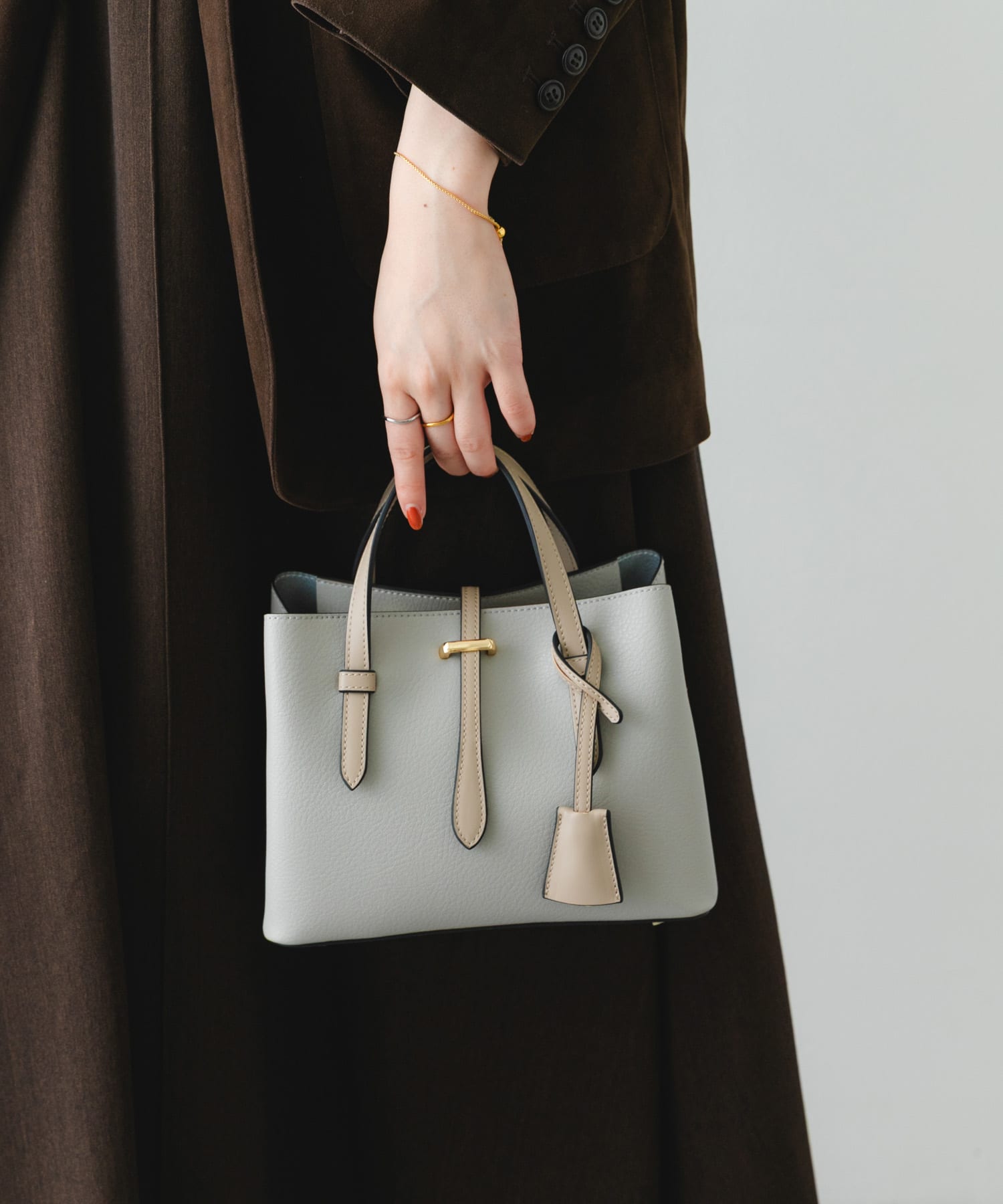 チャーム付ミニバッグ『Ssize』 LIGHT GRAY one