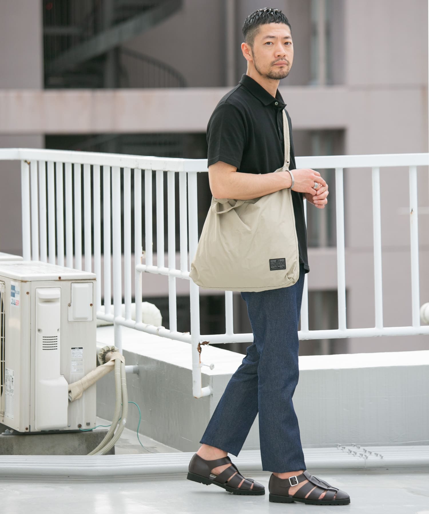 『ユニセックス』ロクヨンギャザーショルダートートバッグ GREIGE2 one