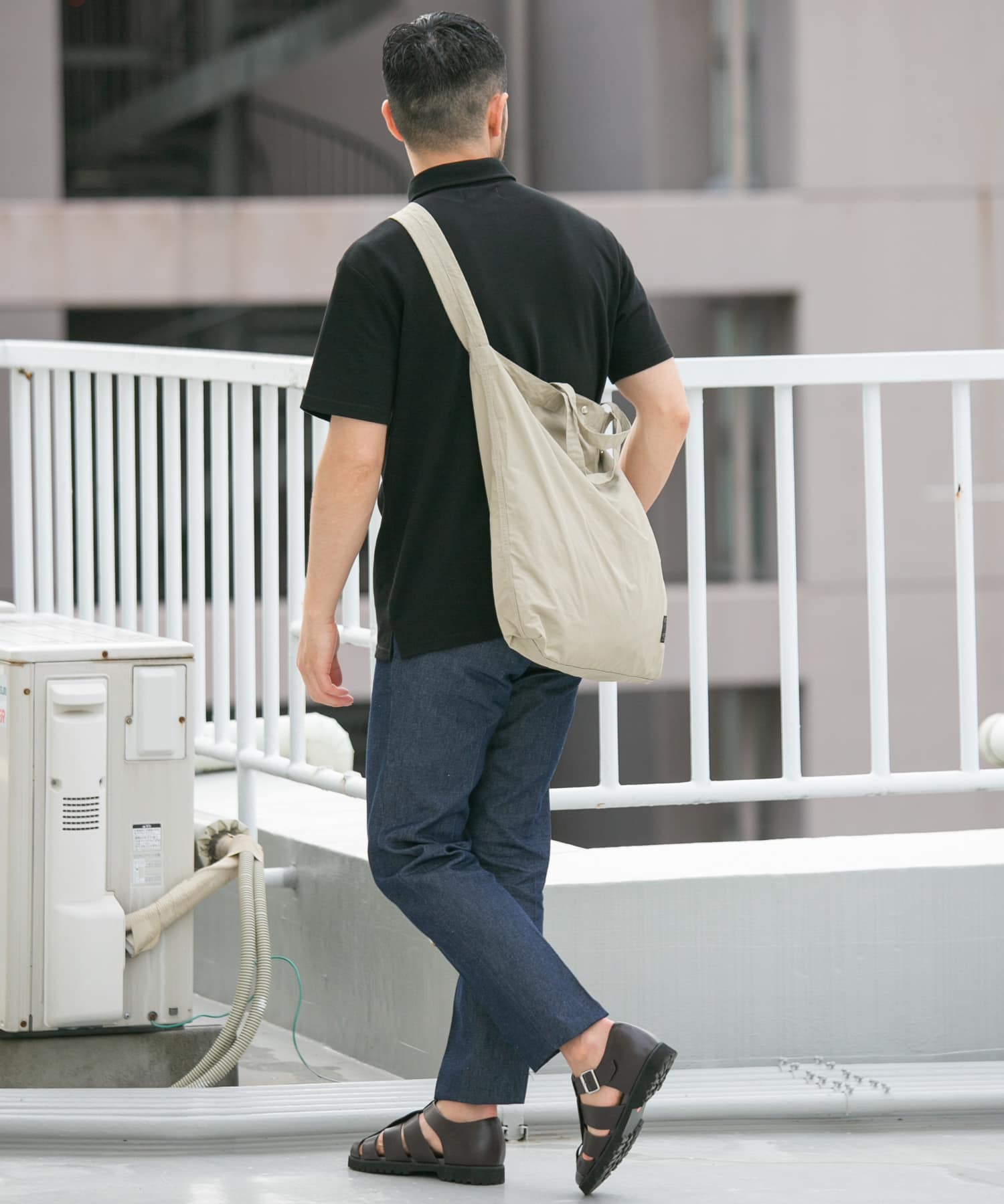 『ユニセックス』ロクヨンギャザーショルダートートバッグ GREIGE2 one