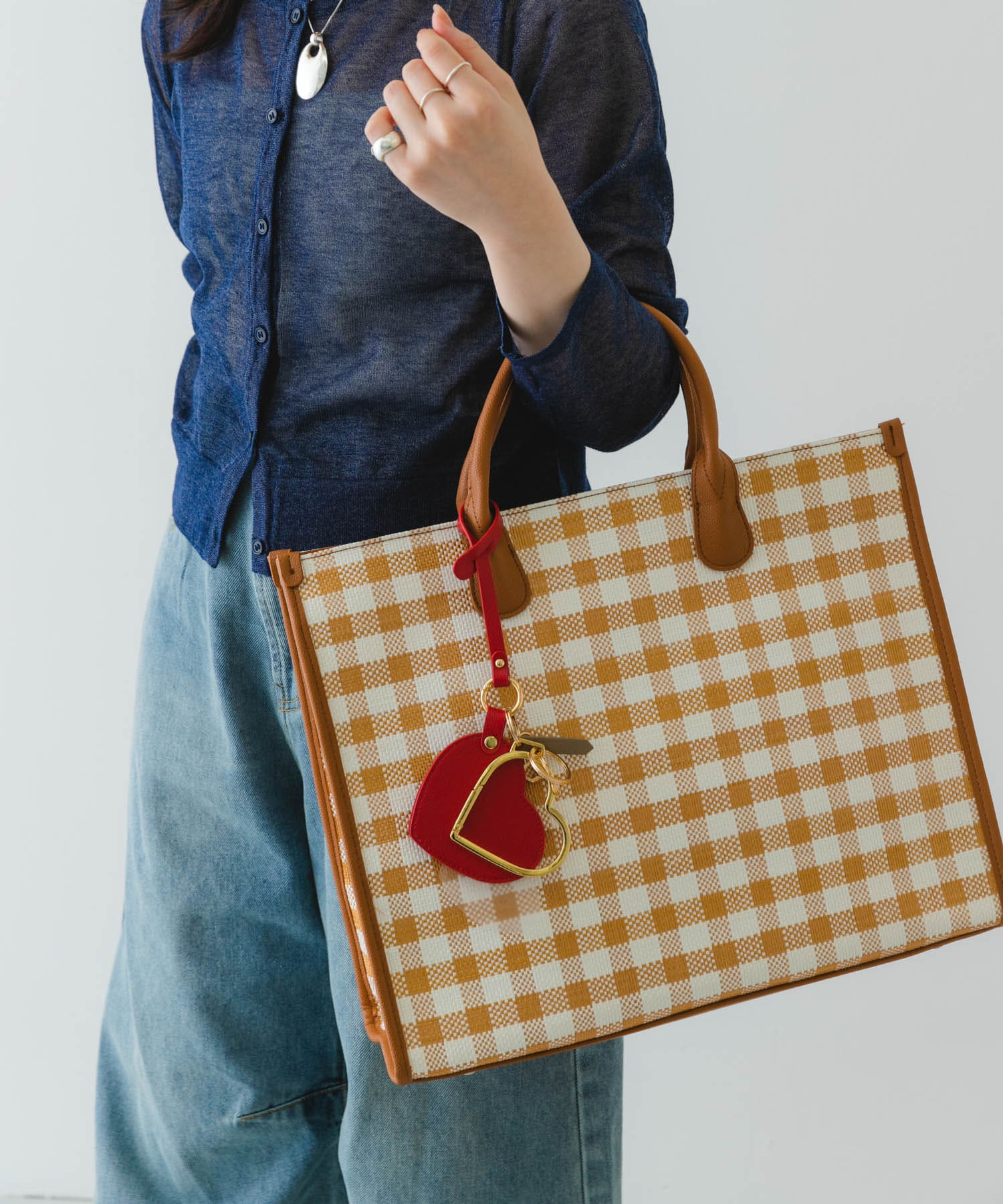 テープショルダービッグトートバッグ BEIGE one