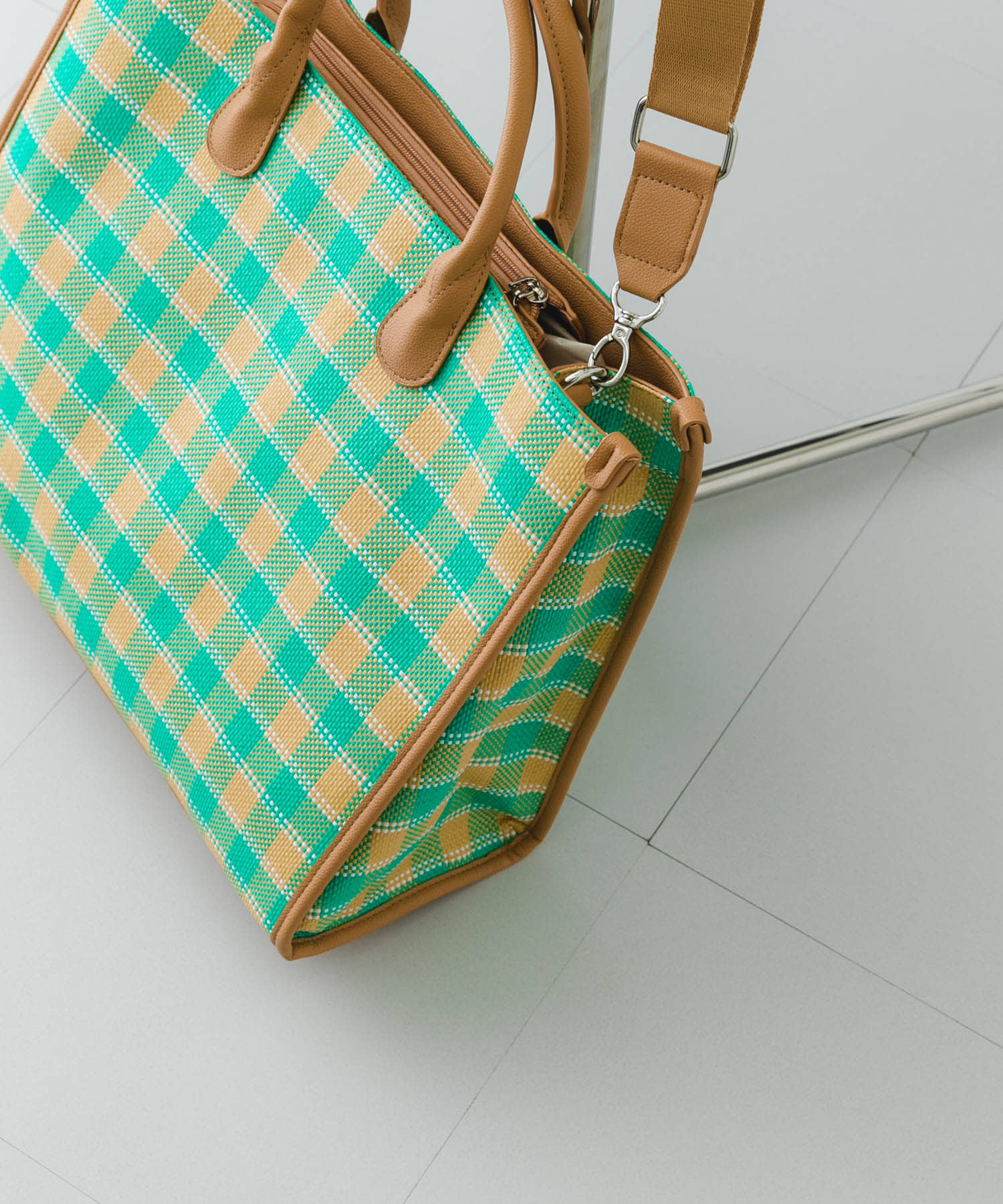 テープショルダービッグトートバッグ GREEN one