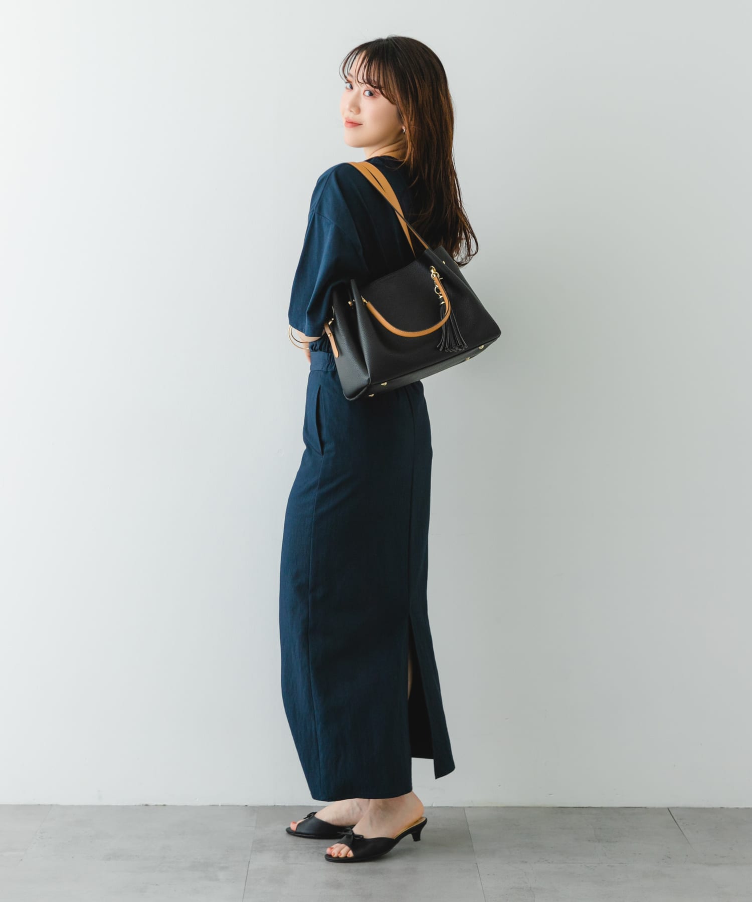 ワイド4WAYトートバッグ BLACK one