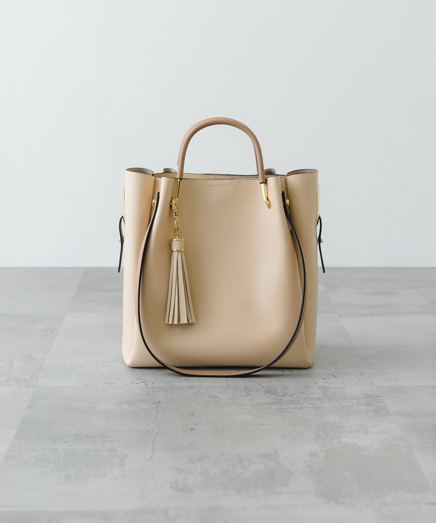 WEB限定』4WAYトートバッグ(one ECRU): バッグ｜URBAN RESEARCH公式