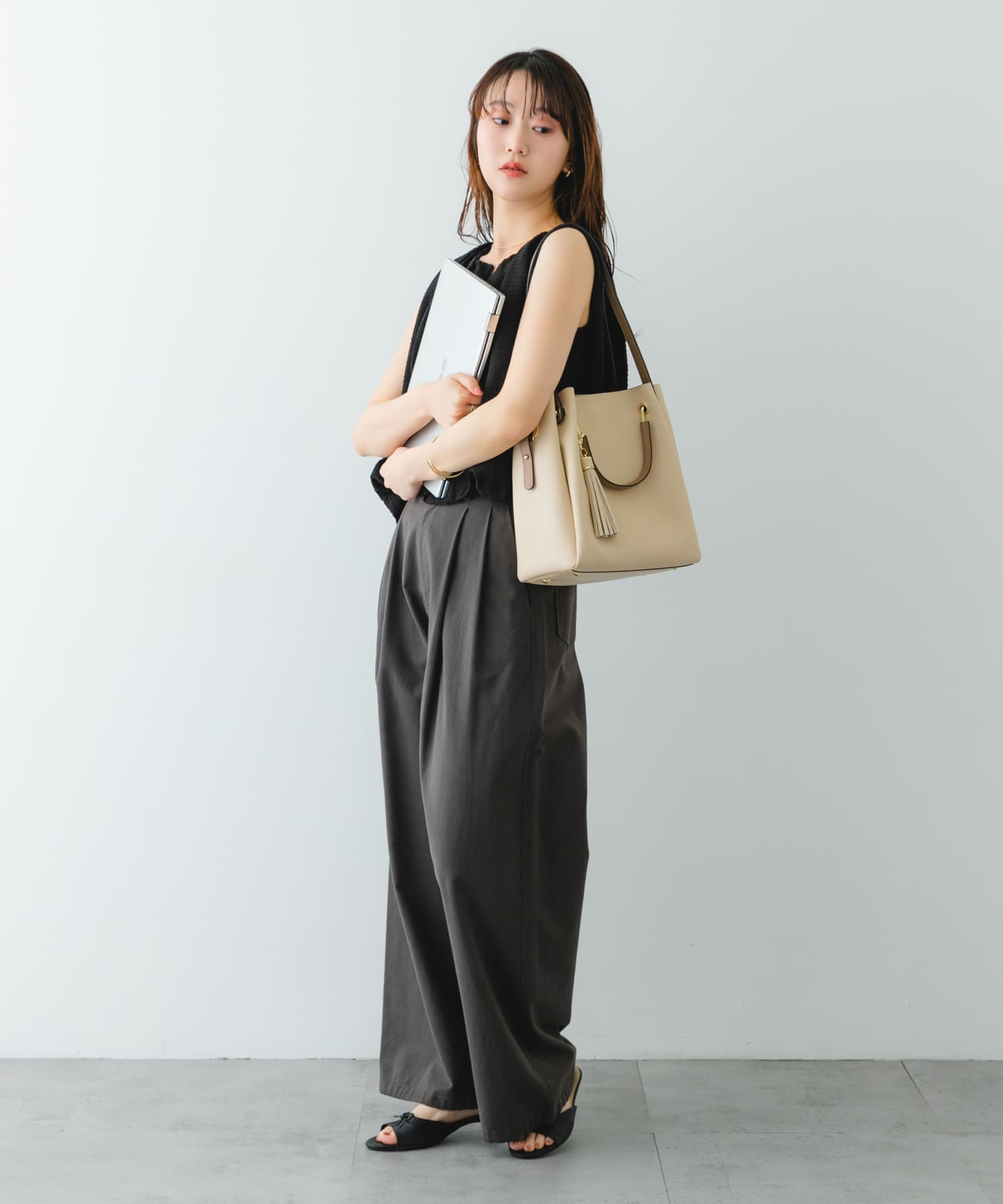 『WEB限定』4WAYトートバッグ ECRU one