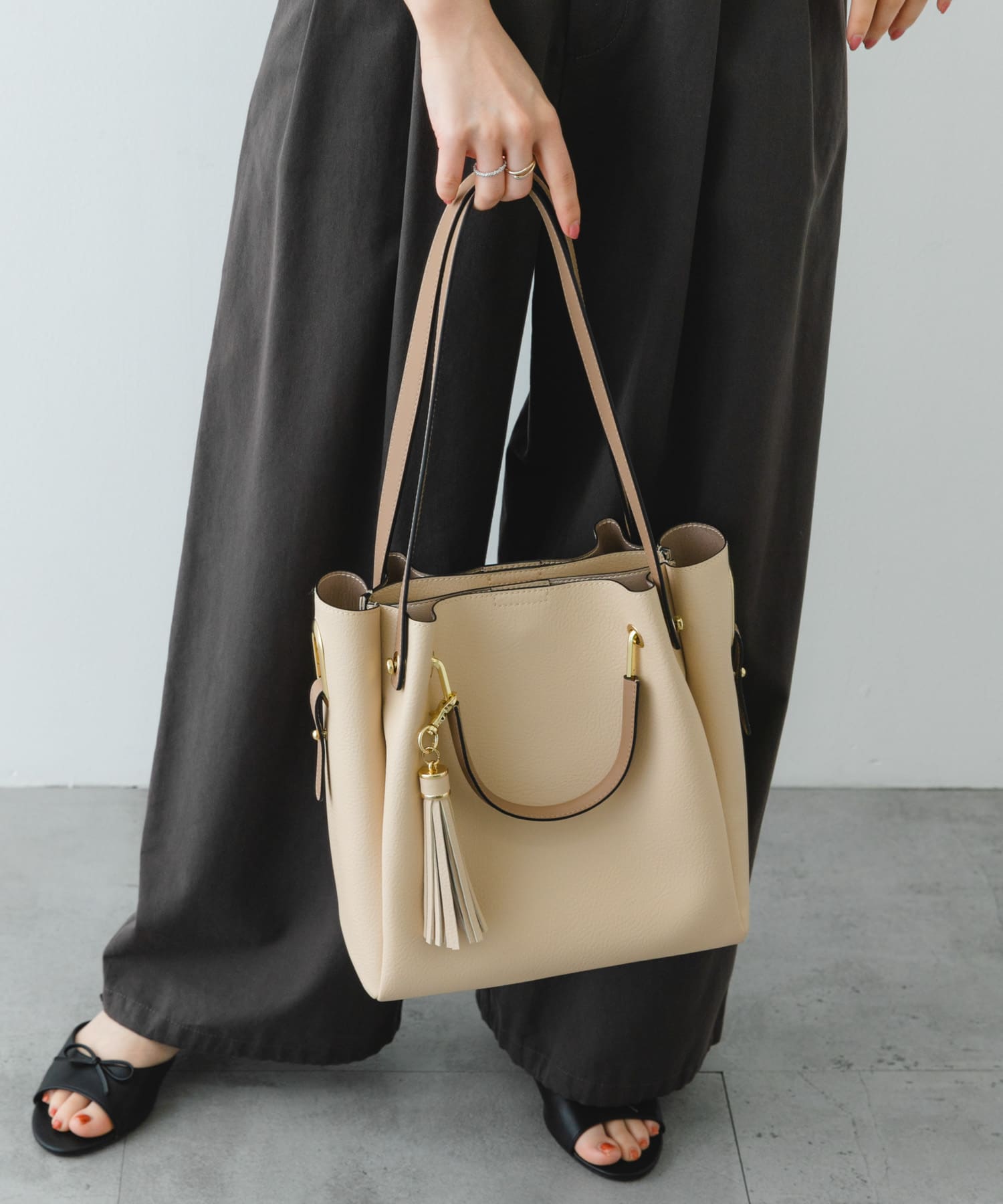 『WEB限定』4WAYトートバッグ ECRU one