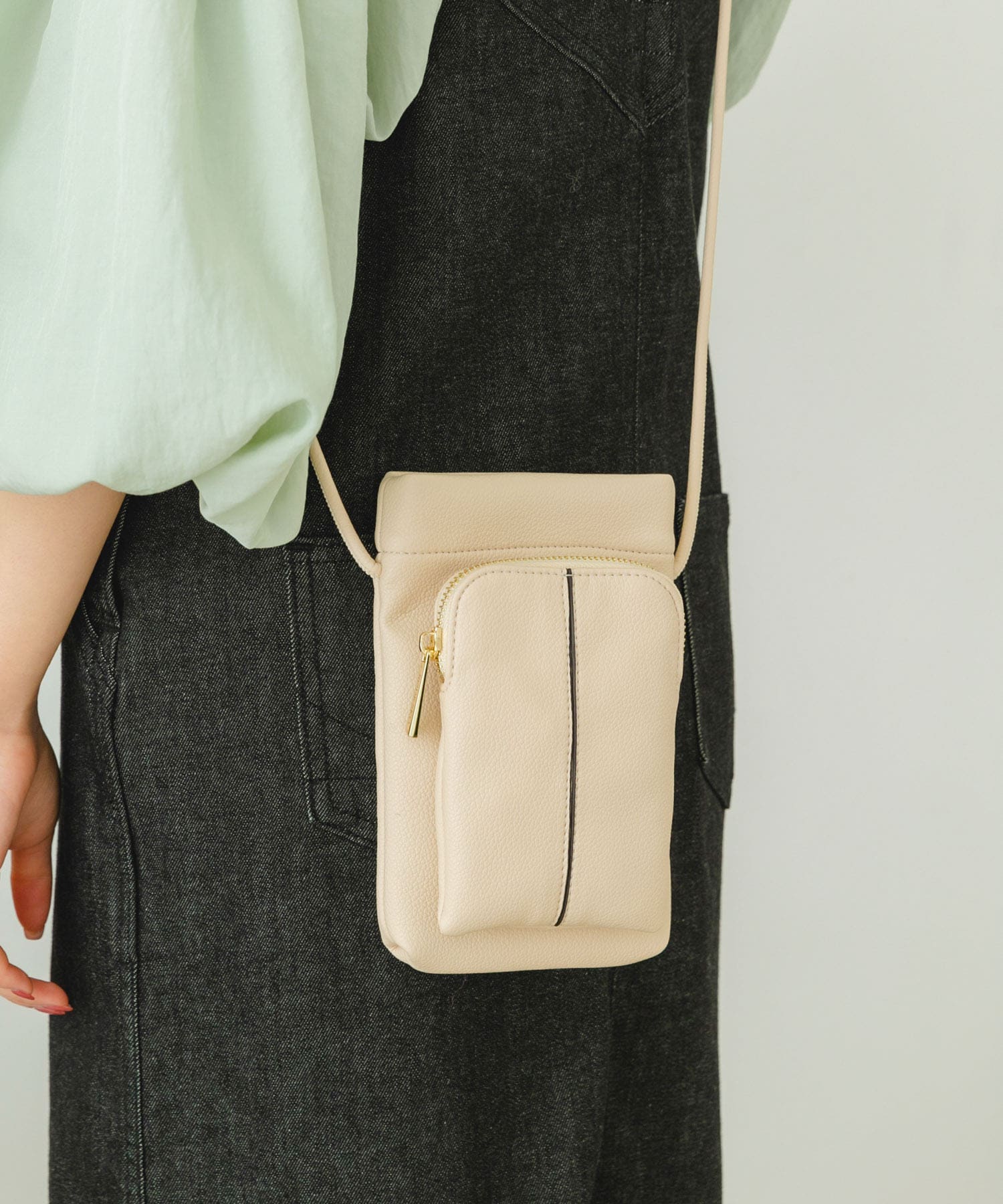 ミニセンターラインショルダーバッグ OFF WHITE one